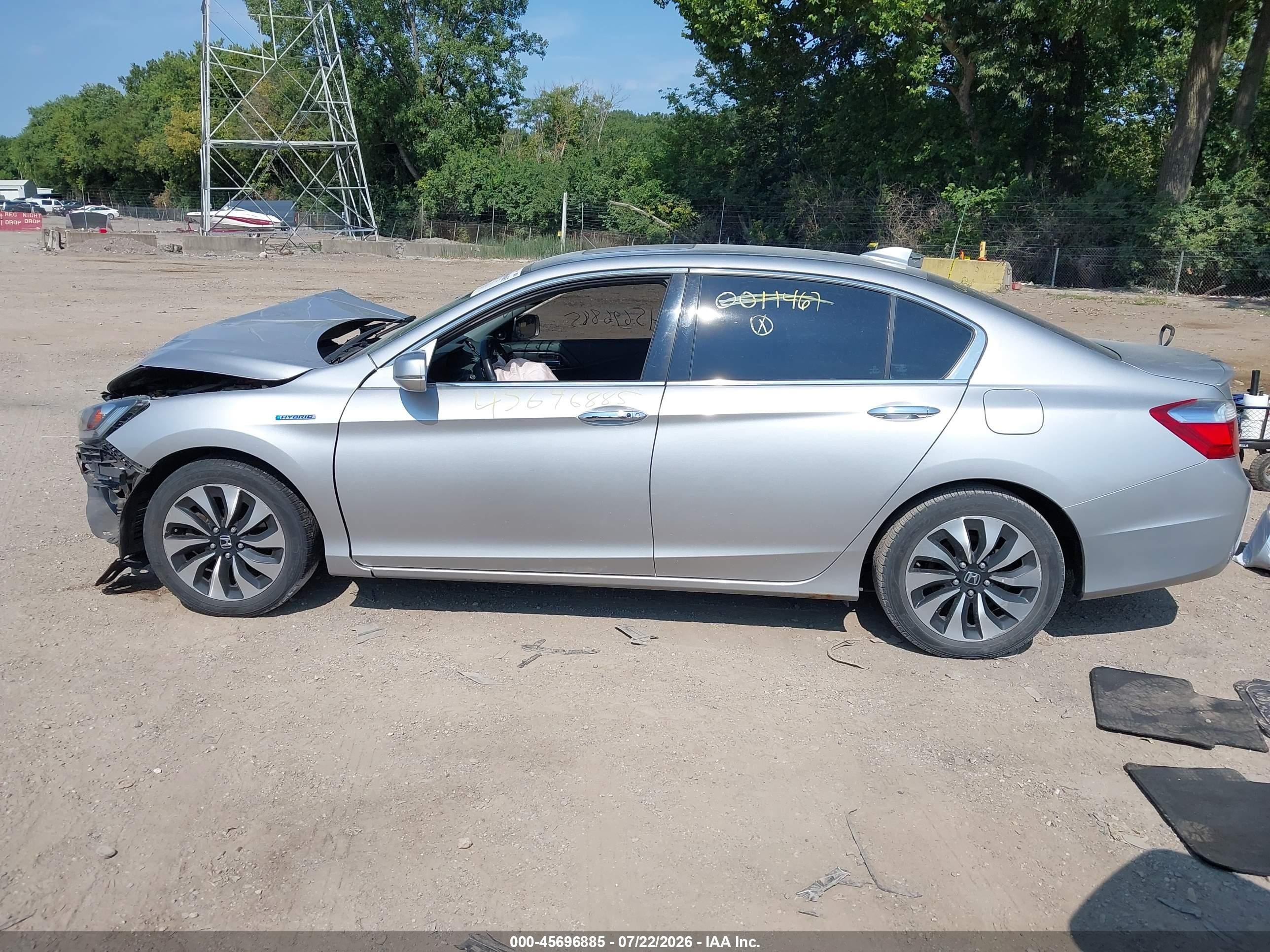 2015 Honda Accord Hybrid Ex-l Silver vin: 1HGCR6F55FA001464