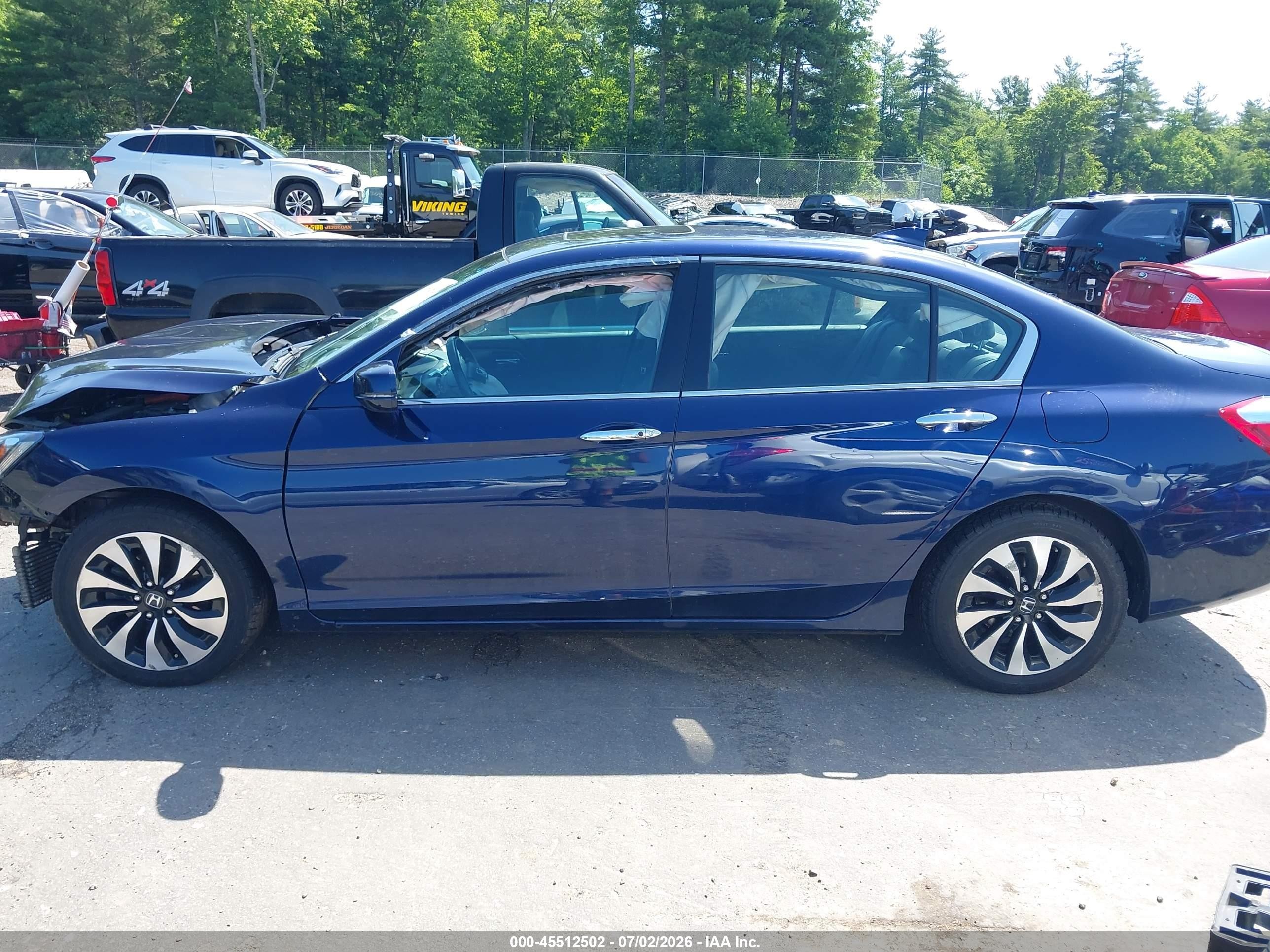 2015 Honda Accord Hybrid Ex-l Blue vin: 1HGCR6F55FA006079