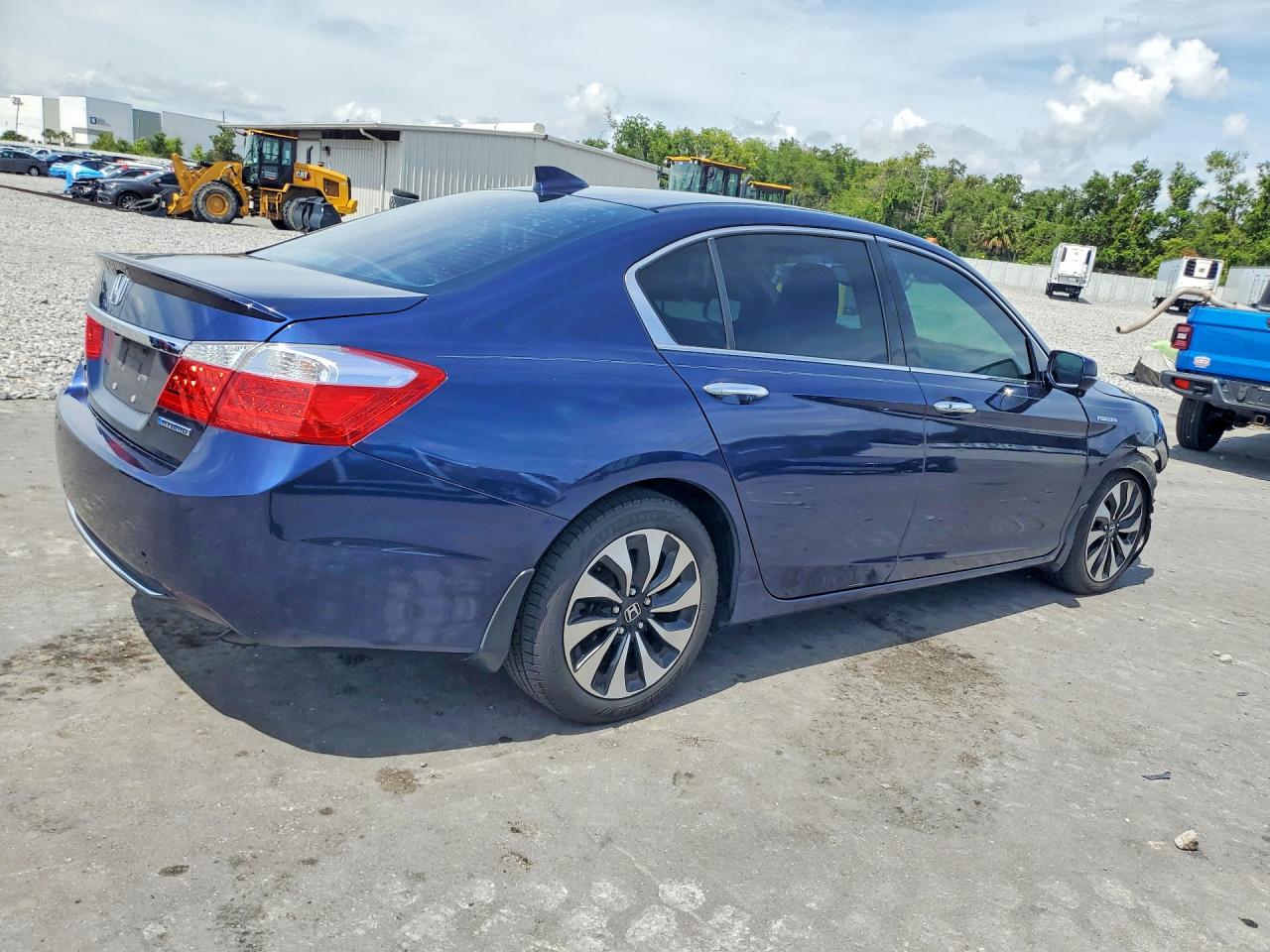 2015 Honda Accord Hybrid Exl Blue vin: 1HGCR6F58FA012605