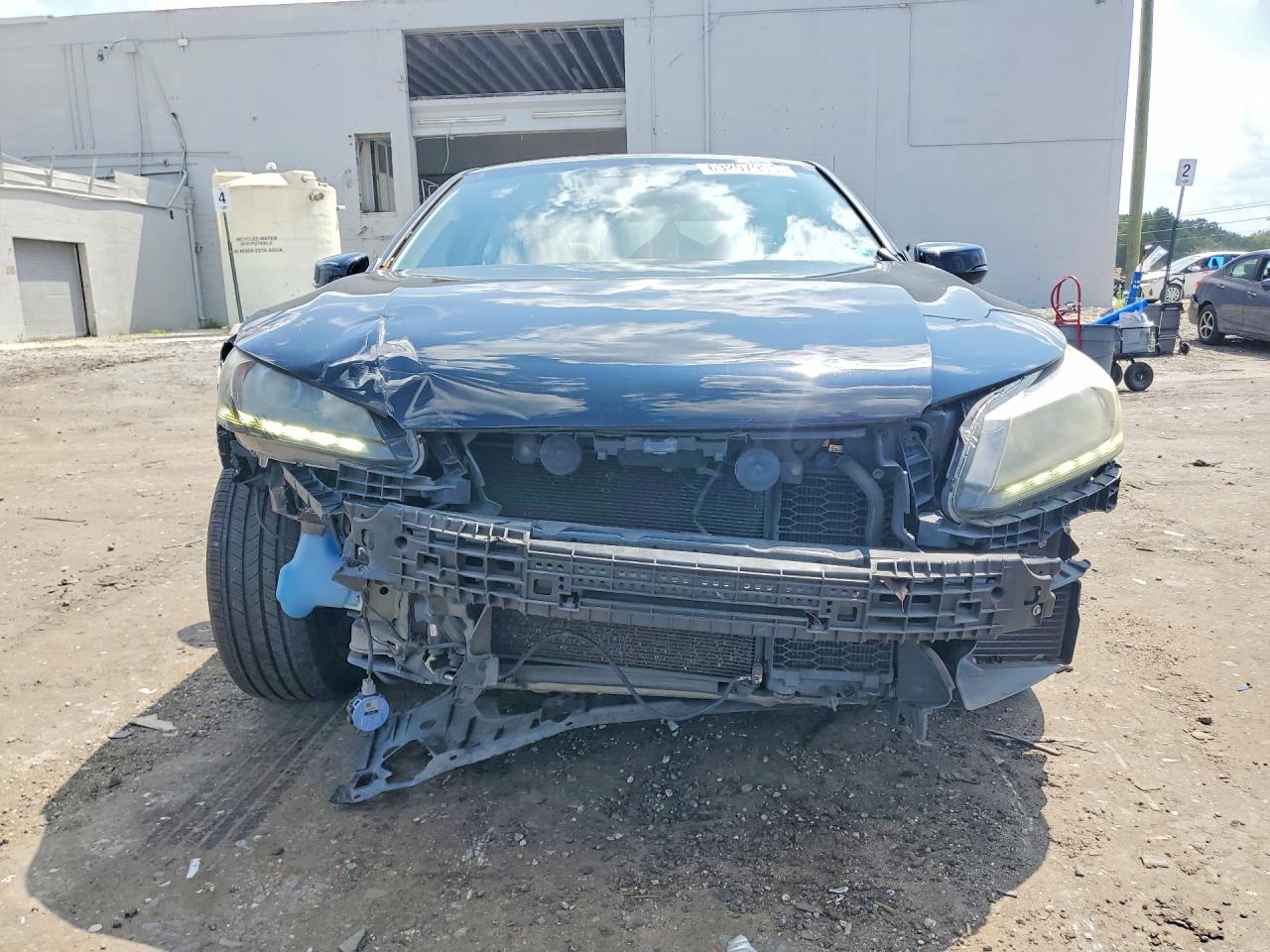 2015 Honda Accord Hybrid Exl Черный vin: 1HGCR6F58FA014130