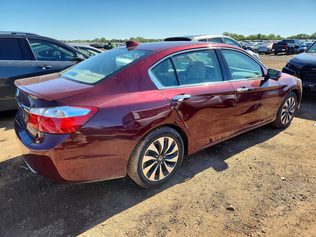 2015 Honda Accord Hybrid Exl Burgundy vin: 1HGCR6F5XFA004375