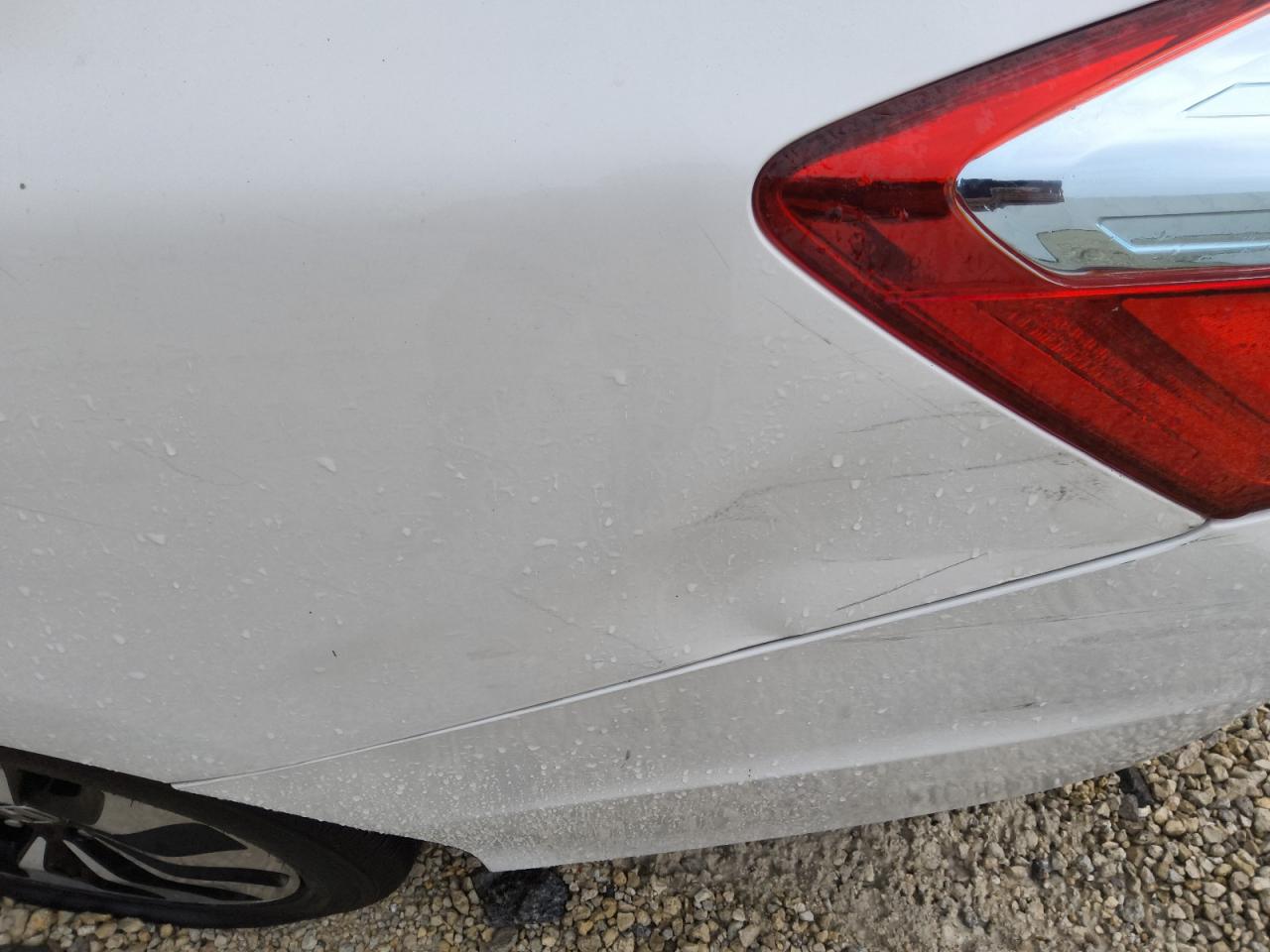 2015 Honda Accord Hybrid Exl White vin: 1HGCR6F5XFA009172 Damage: Left Qtr Panel, Dent(S) W/ Paint Dmg, > 12 Inches