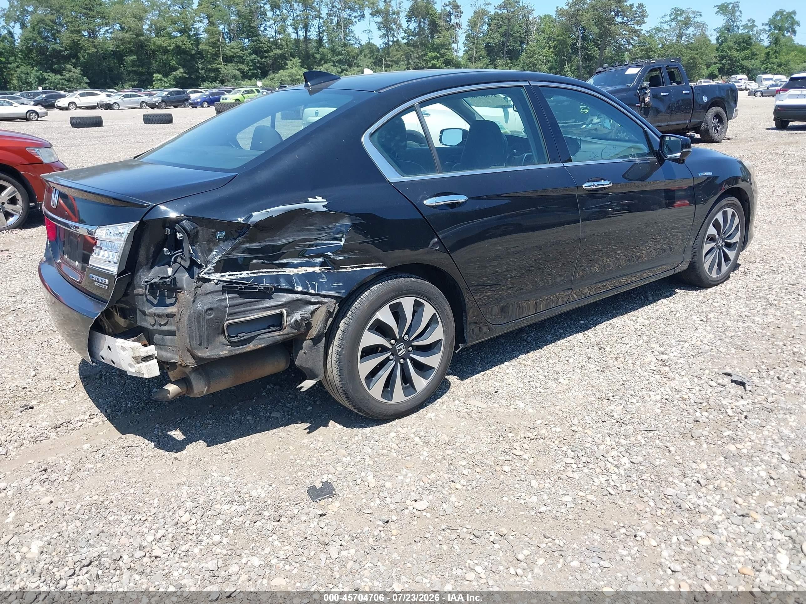 2015 Honda Accord Hybrid Touring Black vin: 1HGCR6F71FA009093