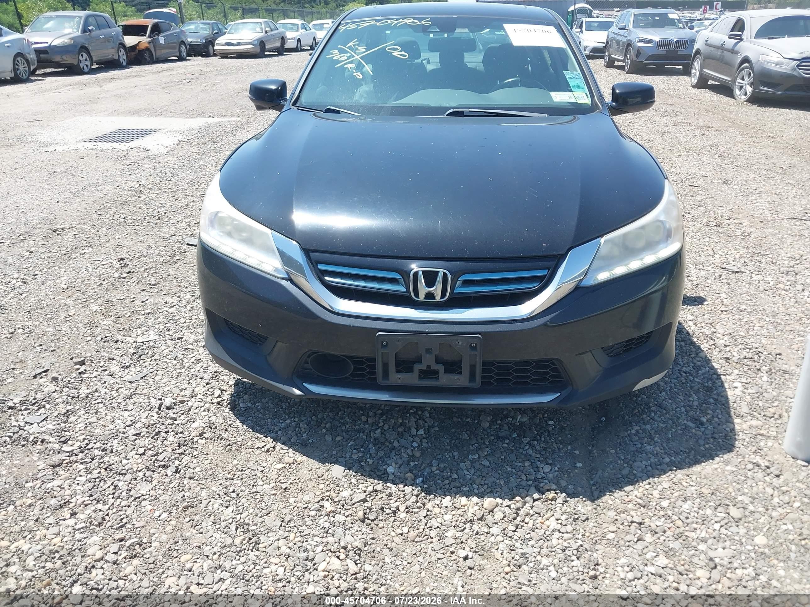 2015 Honda Accord Hybrid Touring Black vin: 1HGCR6F71FA009093
