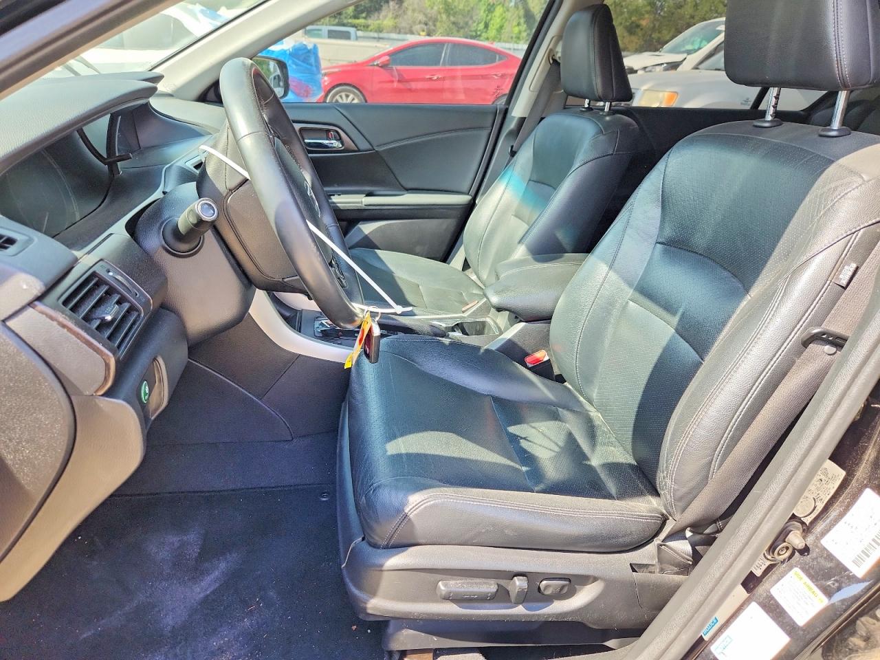 2015 Honda Accord Touring Hybrid Black vin: 1HGCR6F73FA014392