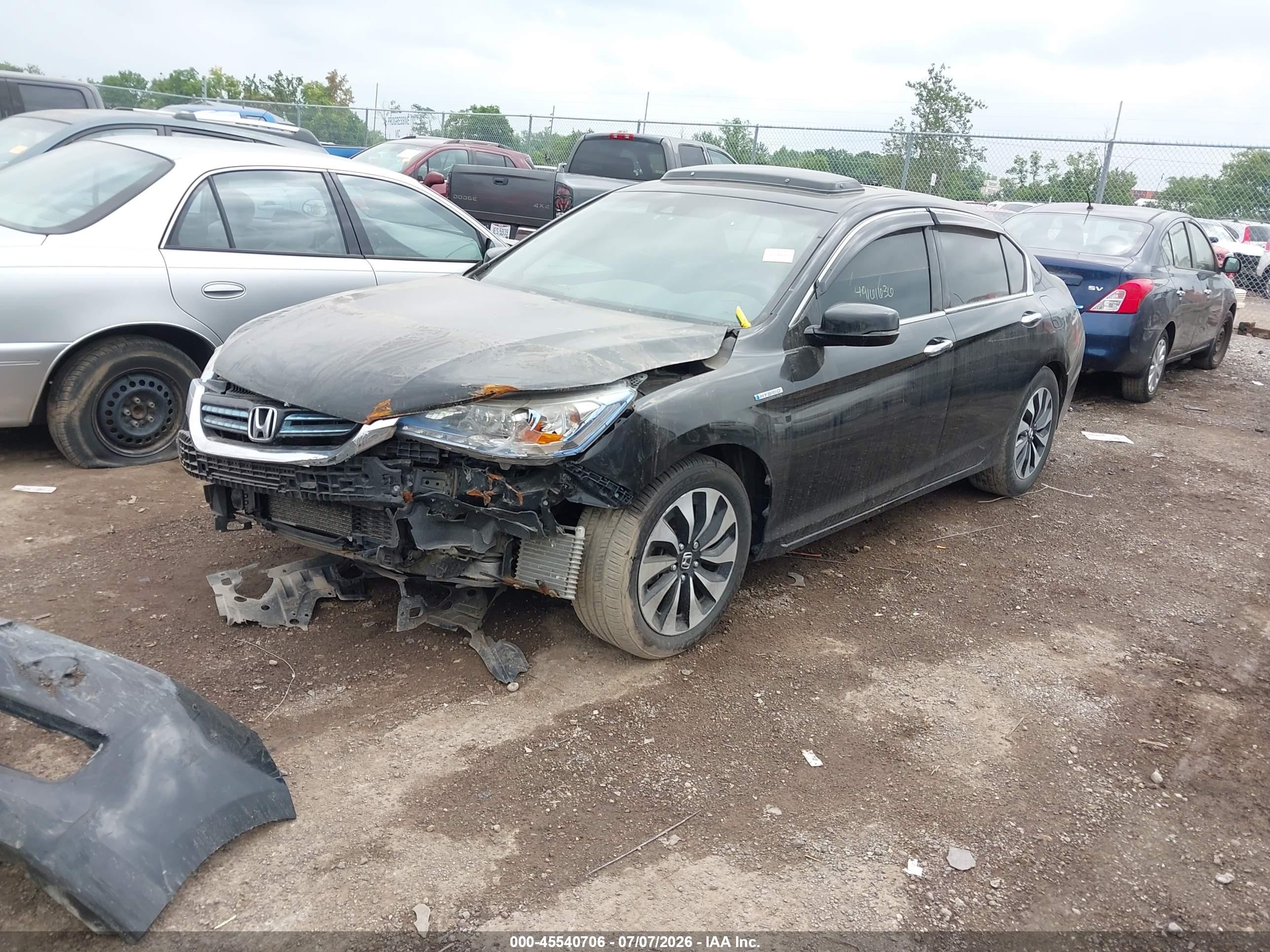 2015 Honda Accord Hybrid Touring Black vin: 1HGCR6F76FA006366