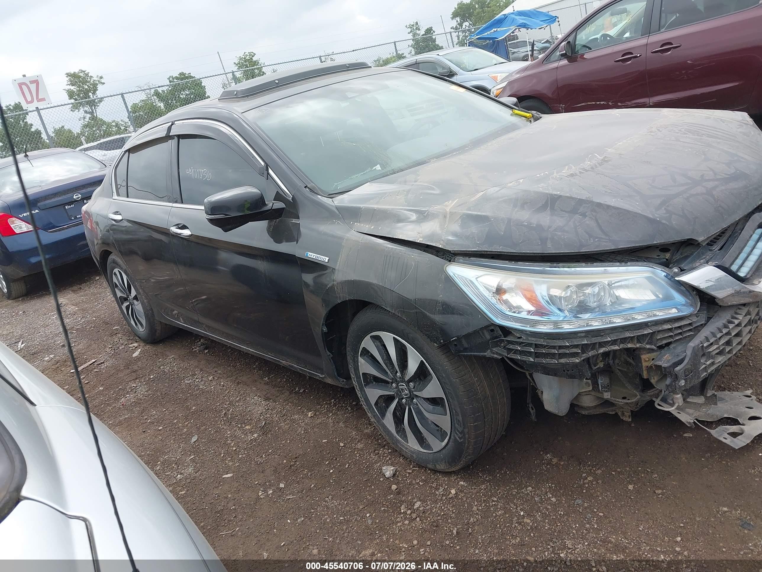 2015 Honda Accord Hybrid Touring Black vin: 1HGCR6F76FA006366