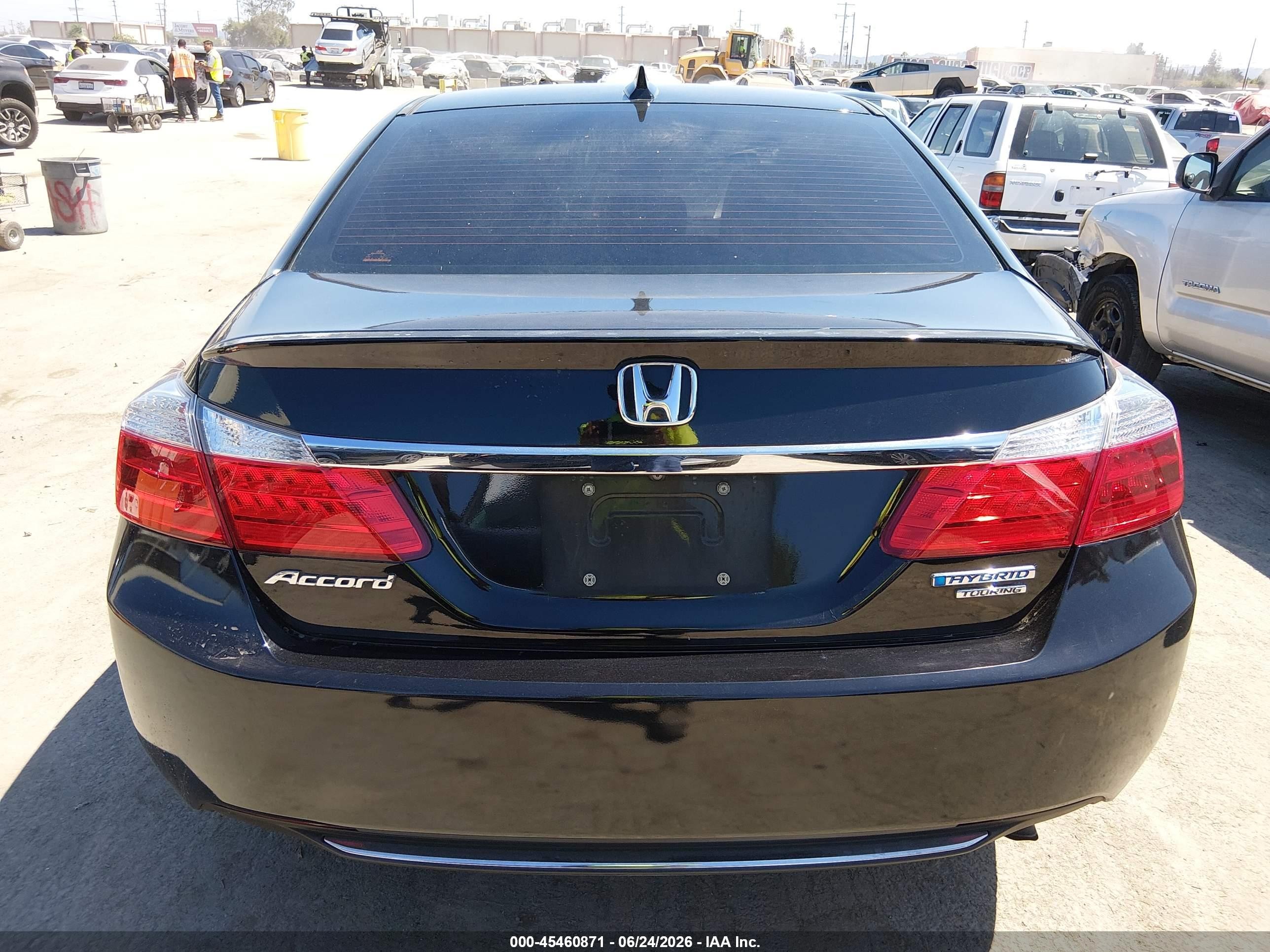 2015 Honda Accord Hybrid Touring Black vin: 1HGCR6F76FA009395