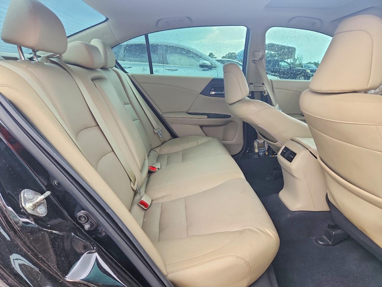 2015 Honda Accord Touring Hybrid Black vin: 1HGCR6F78FA007499