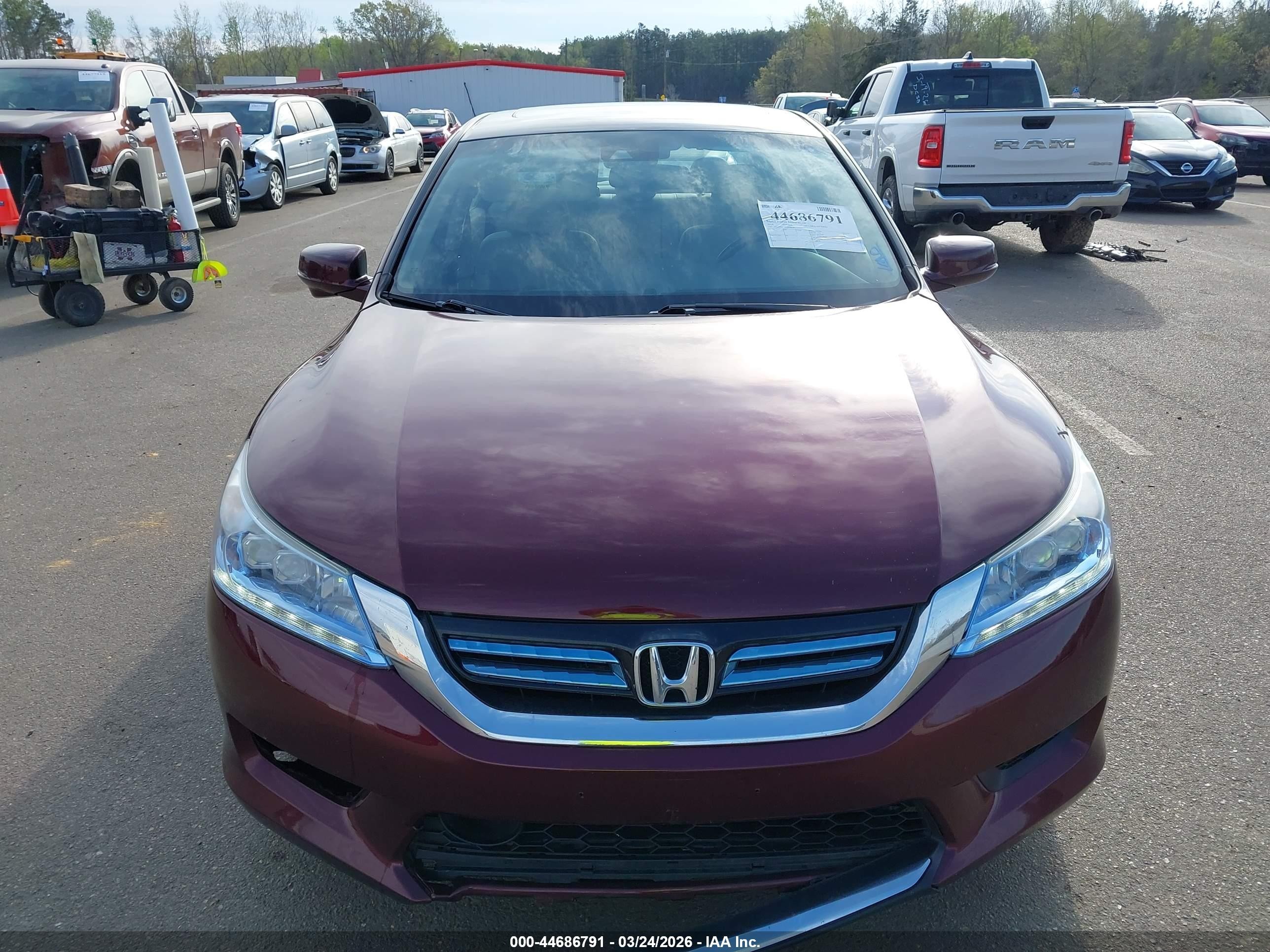 2014 Honda Accord Hybrid Touring Темно-бордовый vin: 1HGCR6F79EA008658
