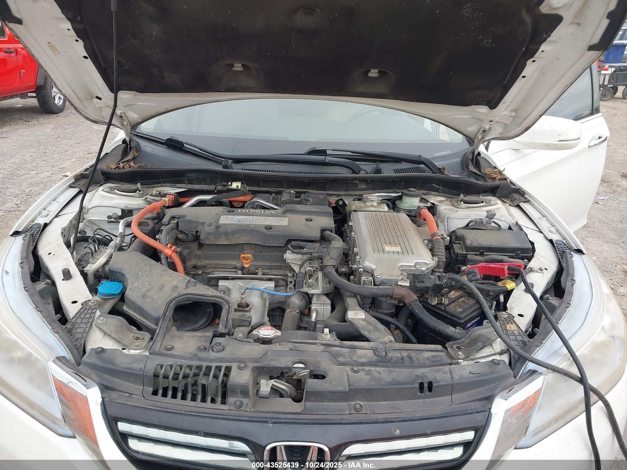 2014 Honda Accord Hybrid Touring Белый vin: 1HGCR6F7XEA007941