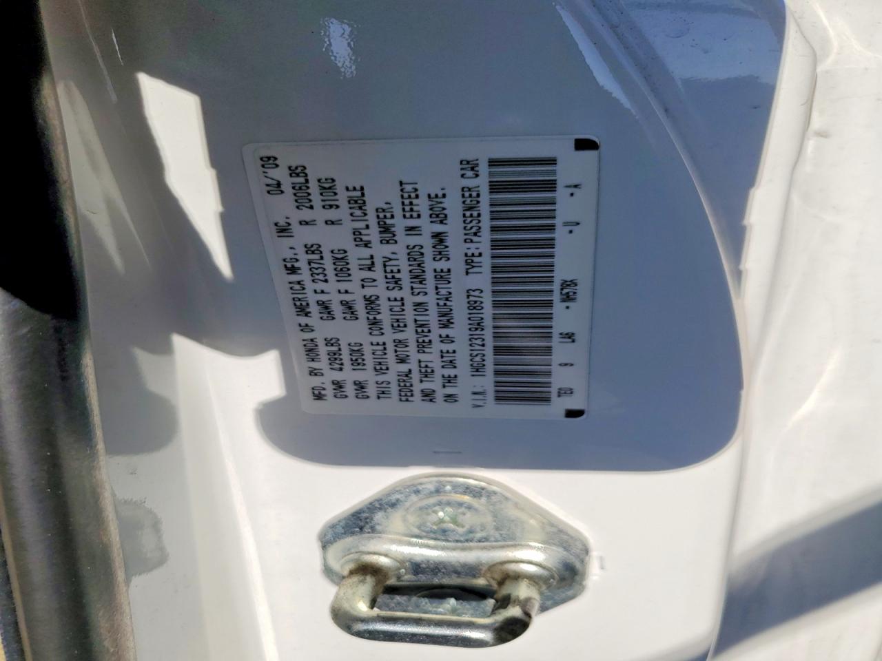 2009 Honda Accord Lx White vin: 1HGCS12319A018973