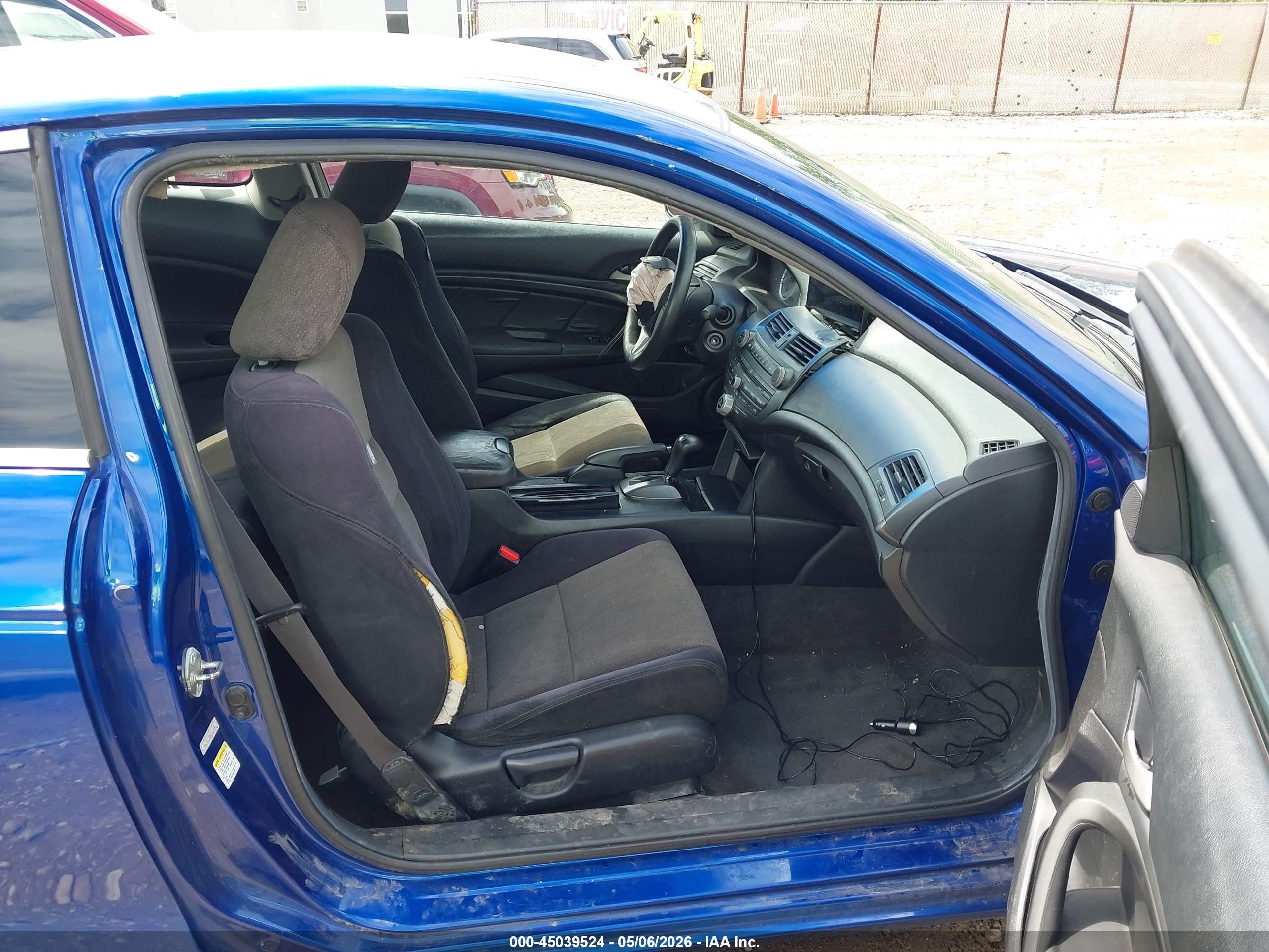 2008 Honda Accord 2.4 Lx-s Синий vin: 1HGCS12328A011836