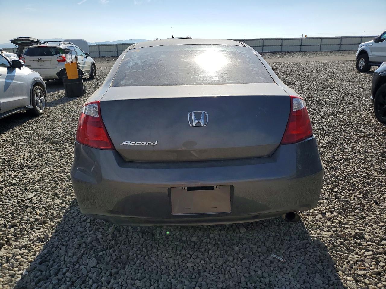 2009 Honda Accord Lx Charcoal vin: 1HGCS12339A011183