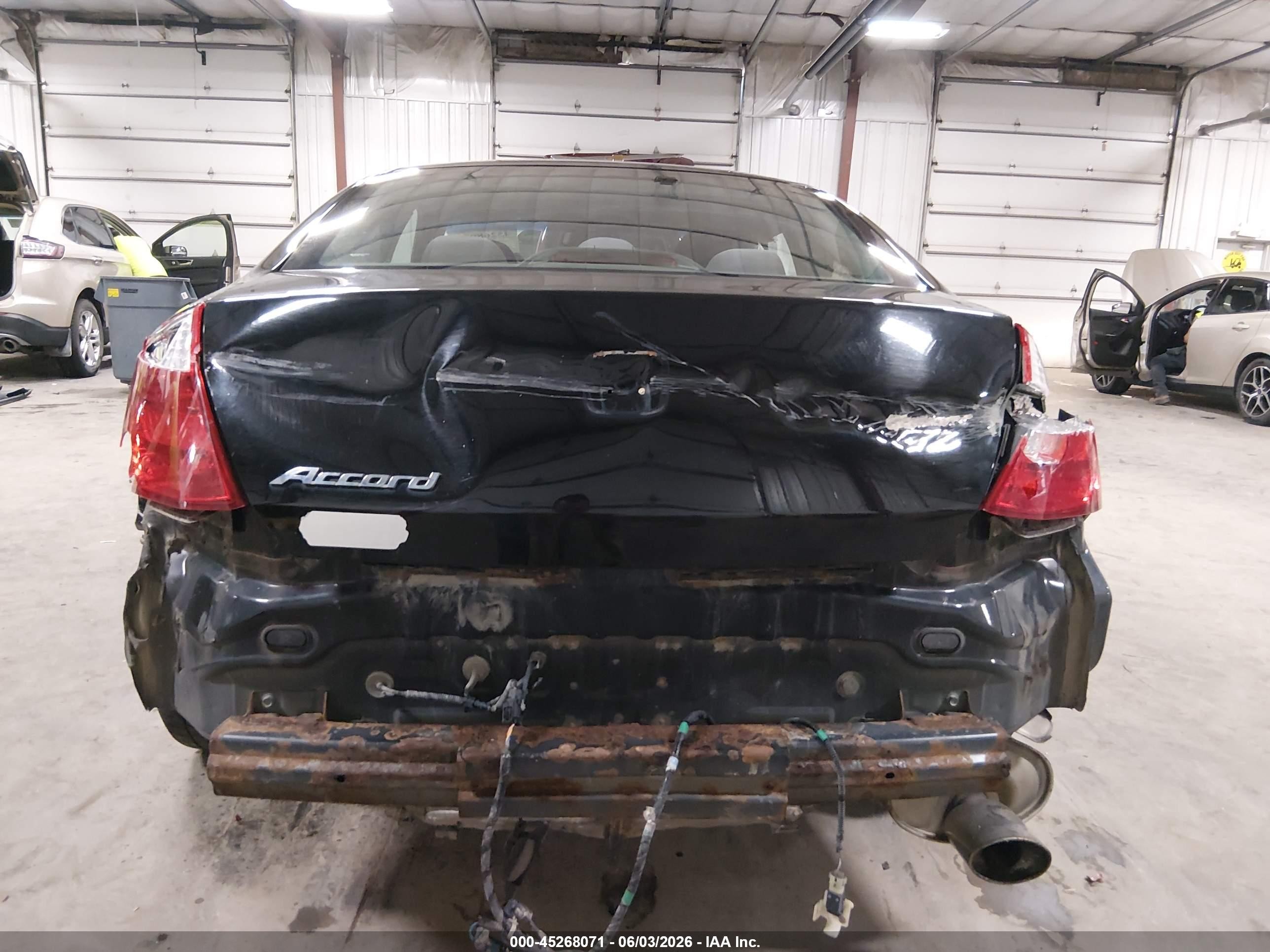 2009 Honda Accord 2.4 Lx-s Black vin: 1HGCS12349A026324