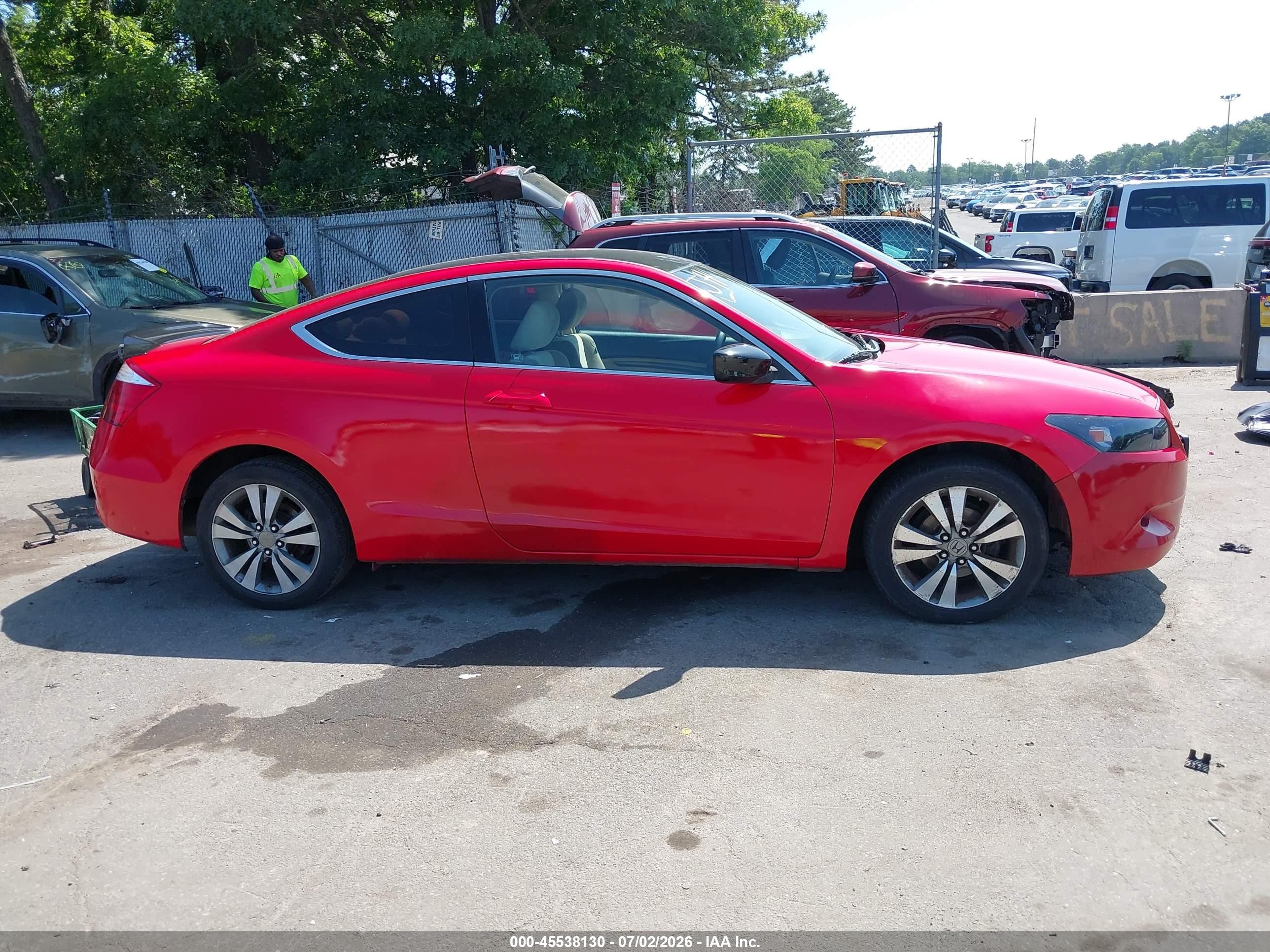 2008 Honda Accord 2.4 Lx-s Red vin: 1HGCS12358A030302