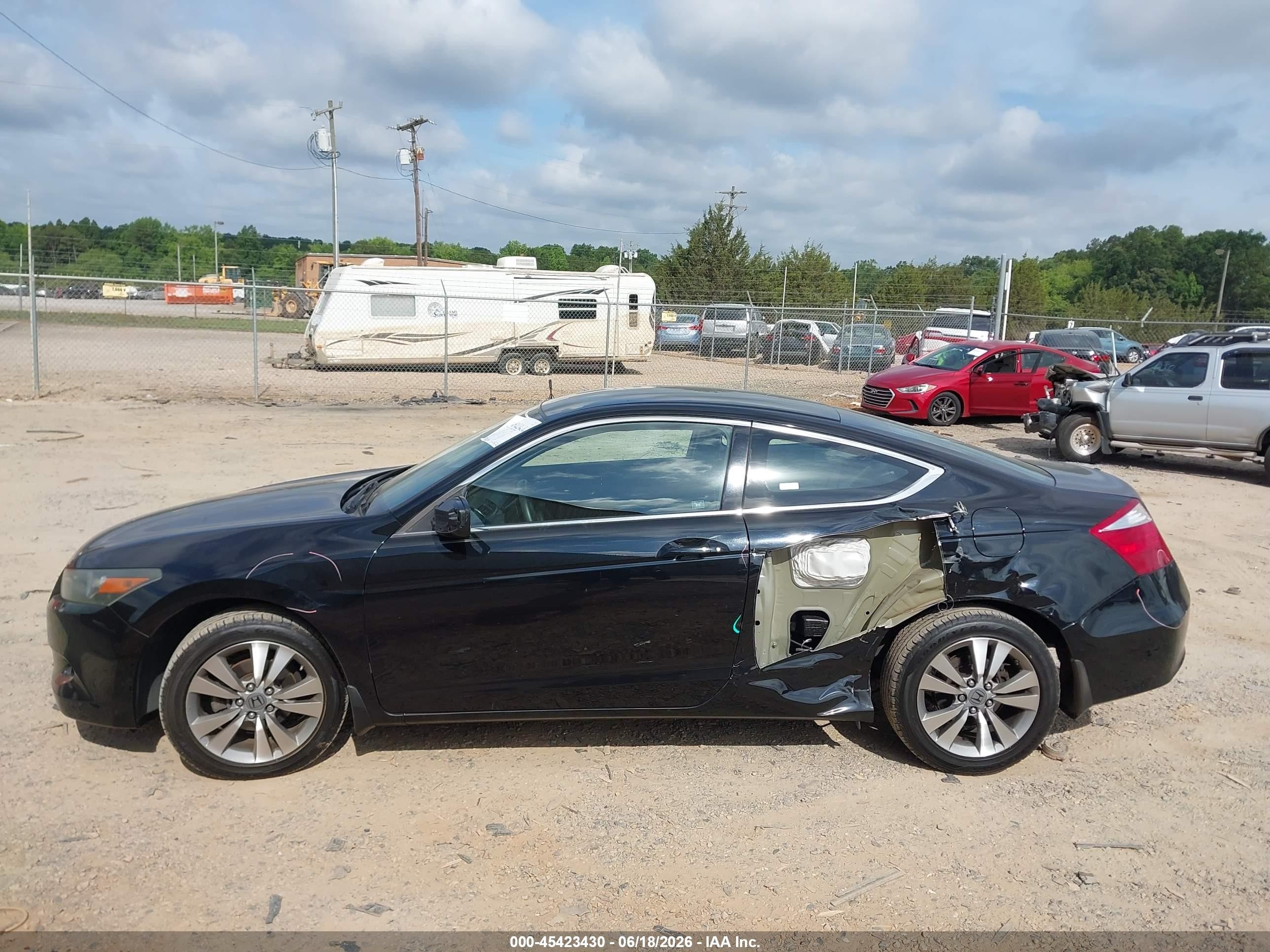 2008 Honda Accord 2.4 Lx-s Black vin: 1HGCS12388A005149