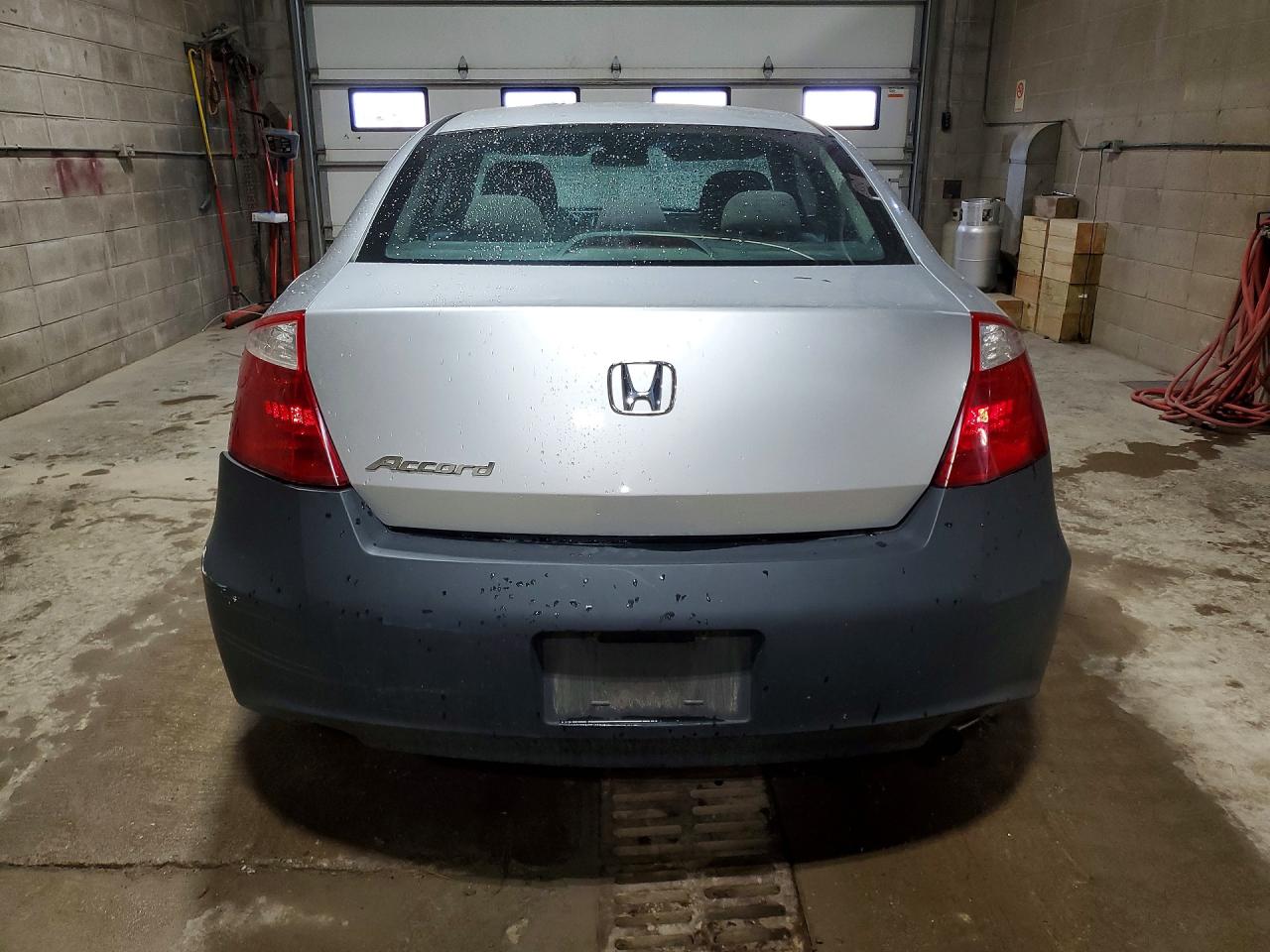 2008 Honda Accord Lx-s Silver vin: 1HGCS12388A018287