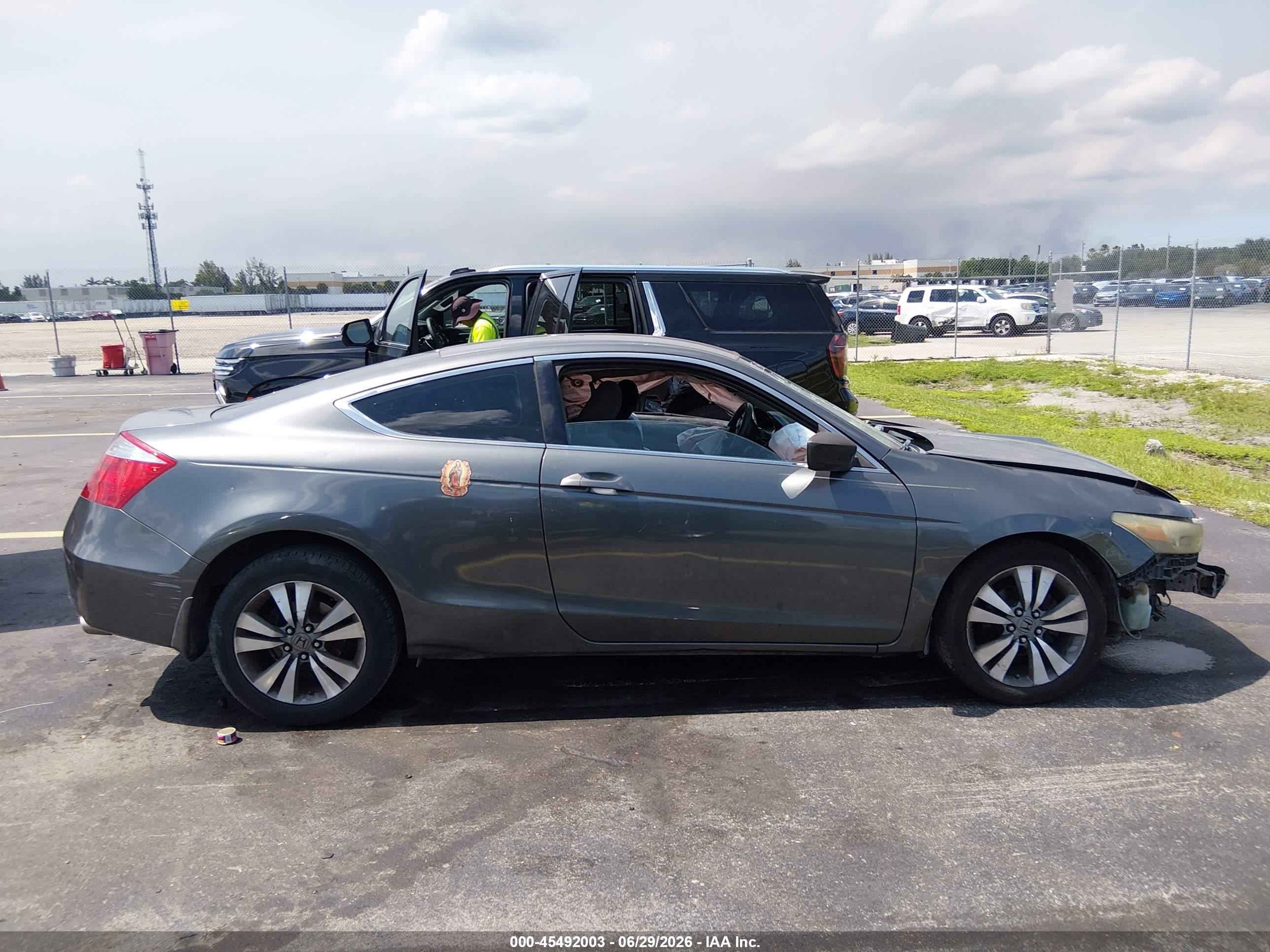 2009 Honda Accord 2.4 Lx-s Gray vin: 1HGCS12399A005887