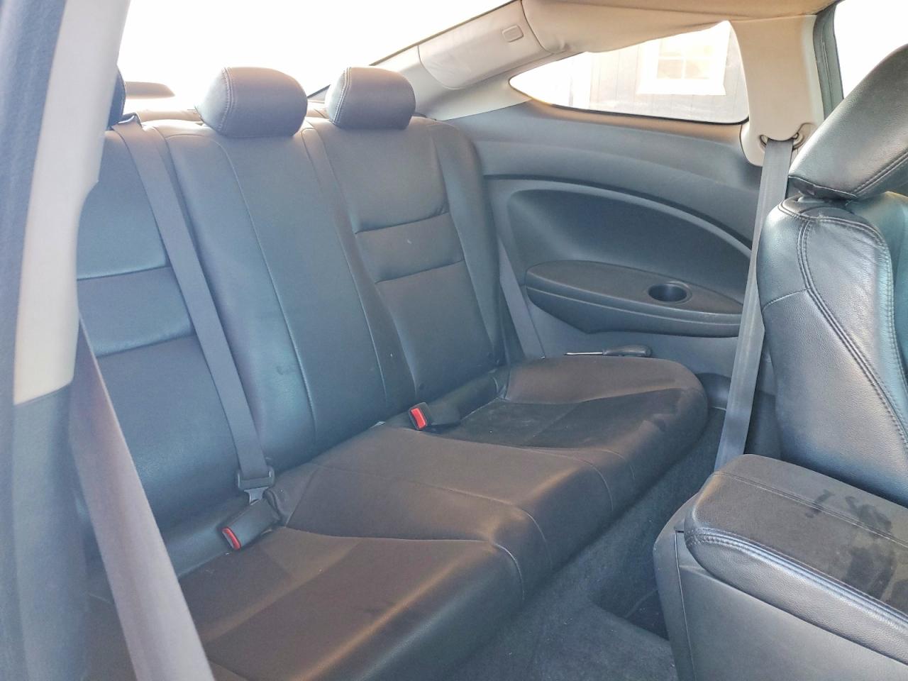 2009 Honda Accord Lx Silver vin: 1HGCS12399A016131