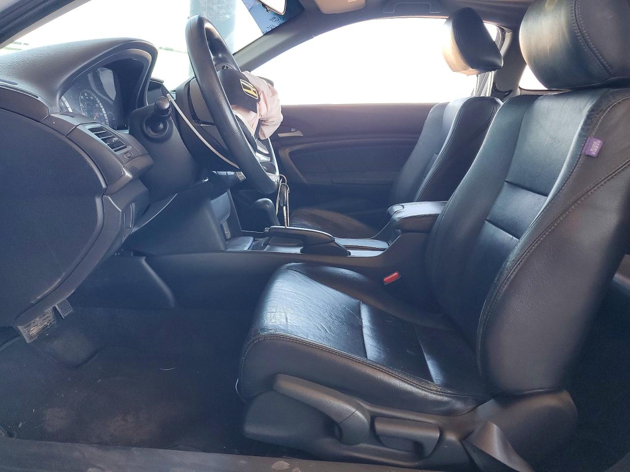 2009 Honda Accord Lx Silver vin: 1HGCS12399A016131