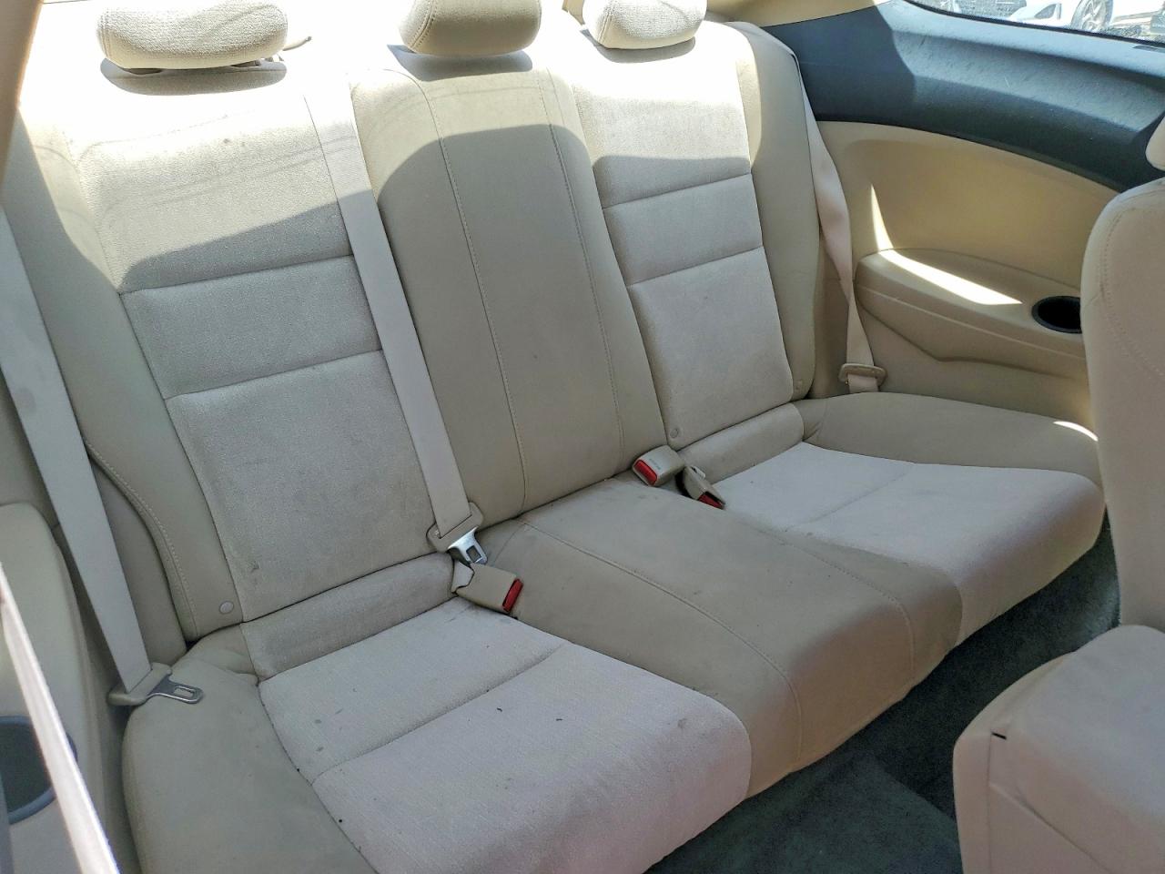2009 Honda Accord Lx White vin: 1HGCS12399A019658