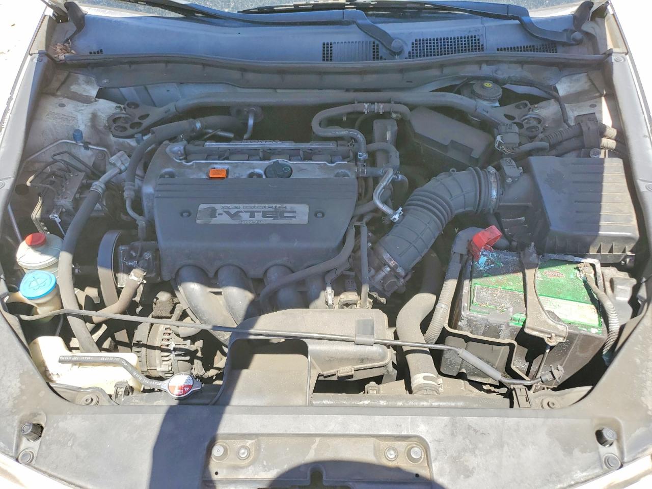 2009 Honda Accord Lx White vin: 1HGCS12399A019658
