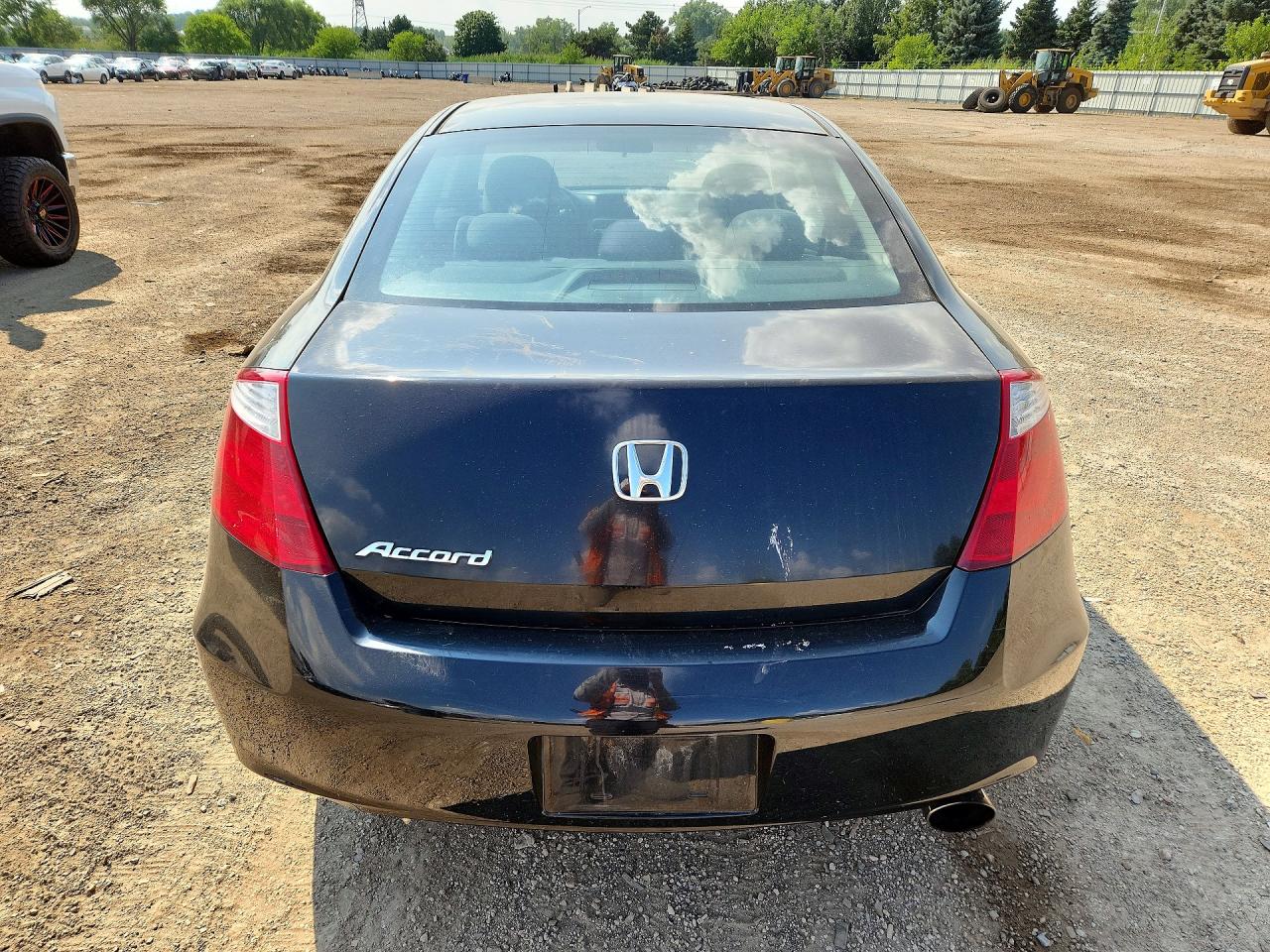 2008 Honda Accord Lx-s Черный vin: 1HGCS123X8A022471