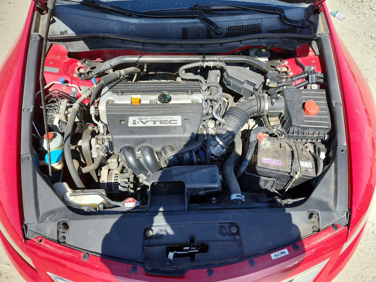 2009 Honda Accord Lx Red vin: 1HGCS123X9A005526