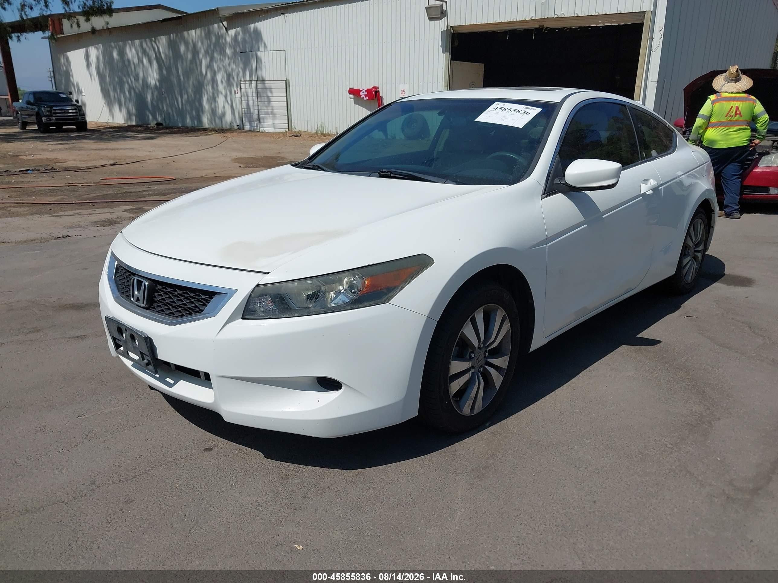 2008 Honda Accord 2.4 Ex White vin: 1HGCS12708A015368