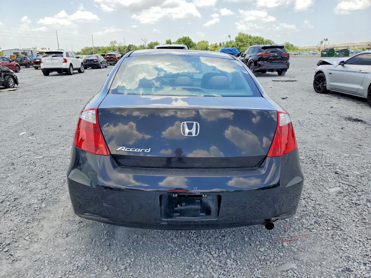 2008 Honda Accord Ex Black vin: 1HGCS12708A021588