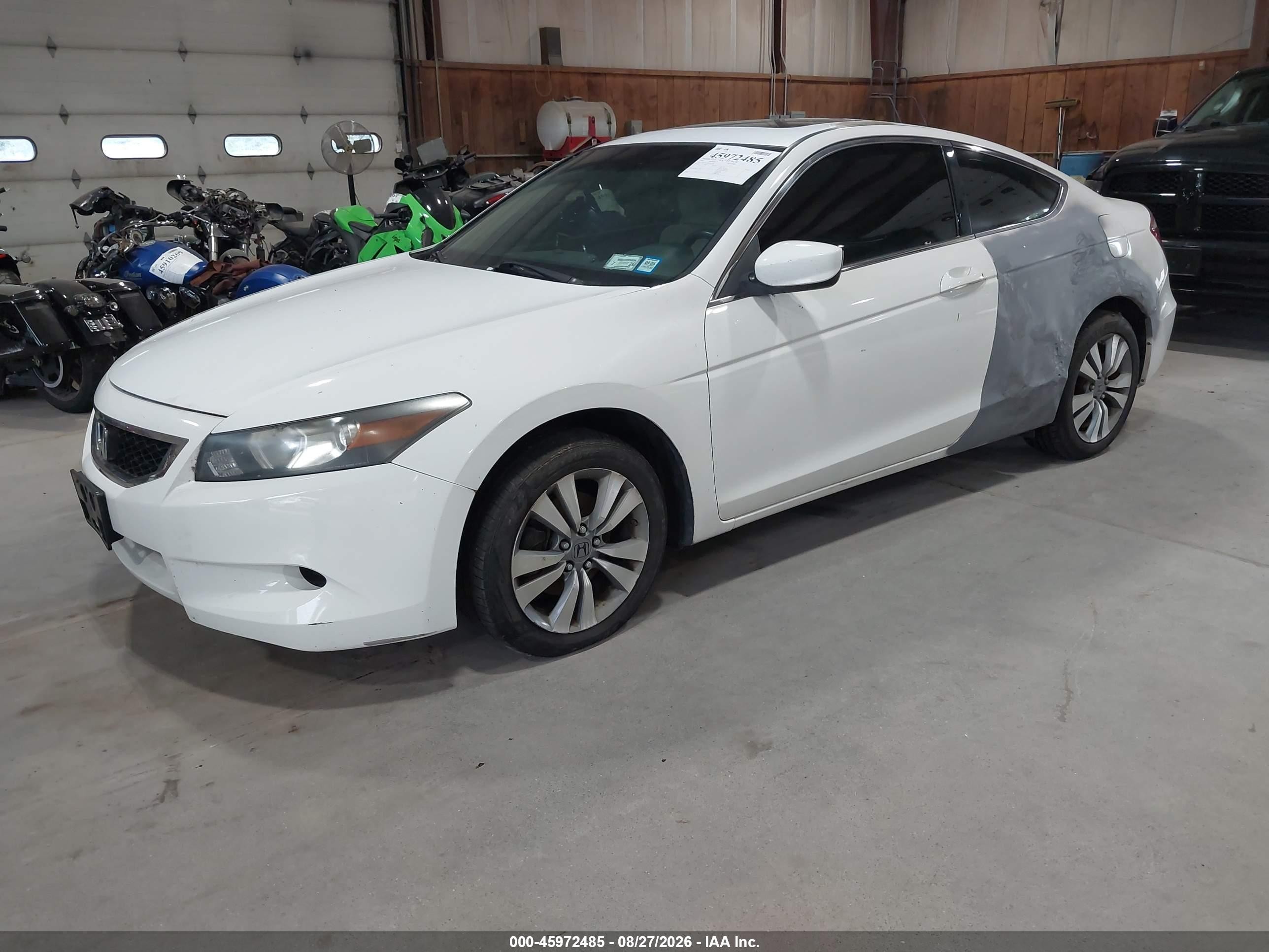 2009 Honda Accord 2.4 Ex Белый vin: 1HGCS12709A016389