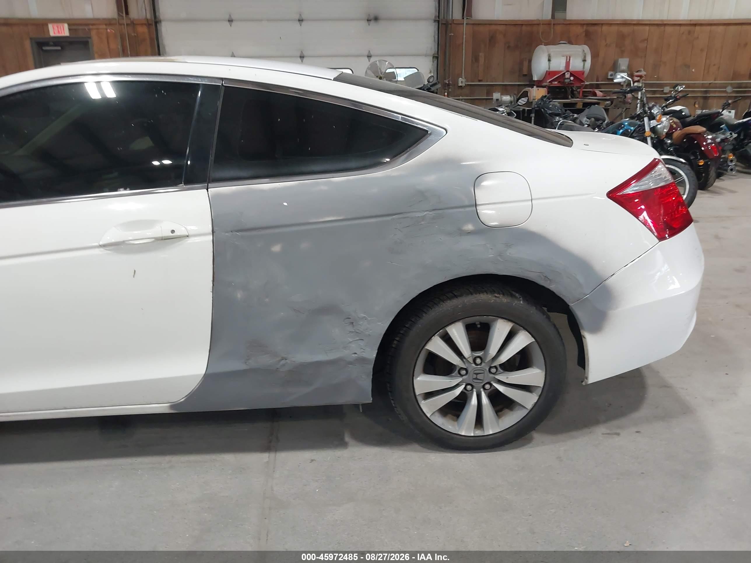2009 Honda Accord 2.4 Ex Белый vin: 1HGCS12709A016389