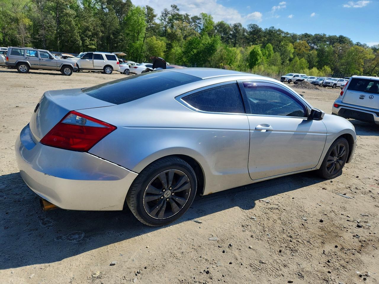 2009 Honda Accord Ex Silver vin: 1HGCS12719A025585