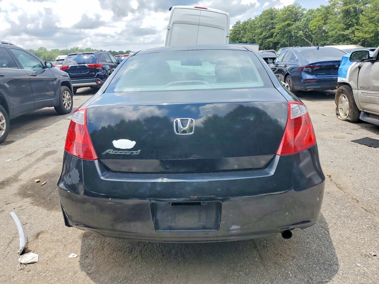 2009 Honda Accord Ex Black vin: 1HGCS12779A017054
