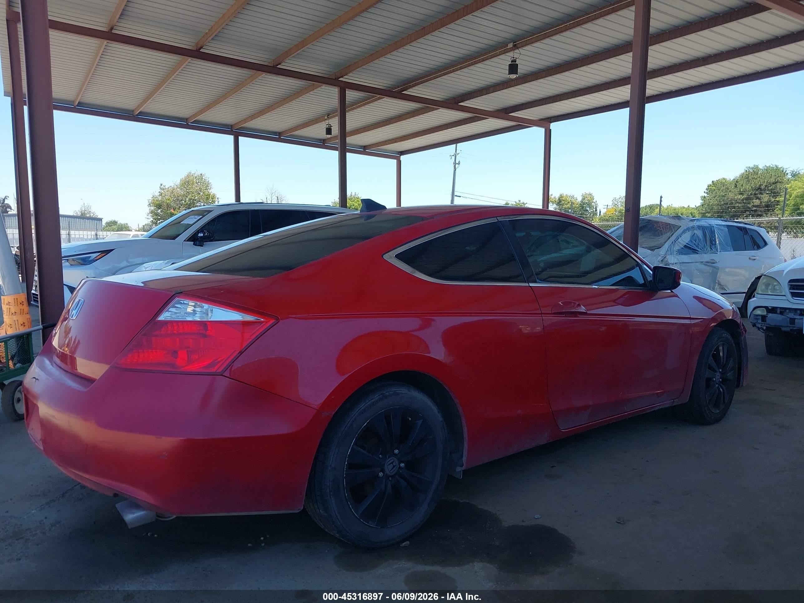 2008 Honda Accord 2.4 Ex Red vin: 1HGCS12788A004375