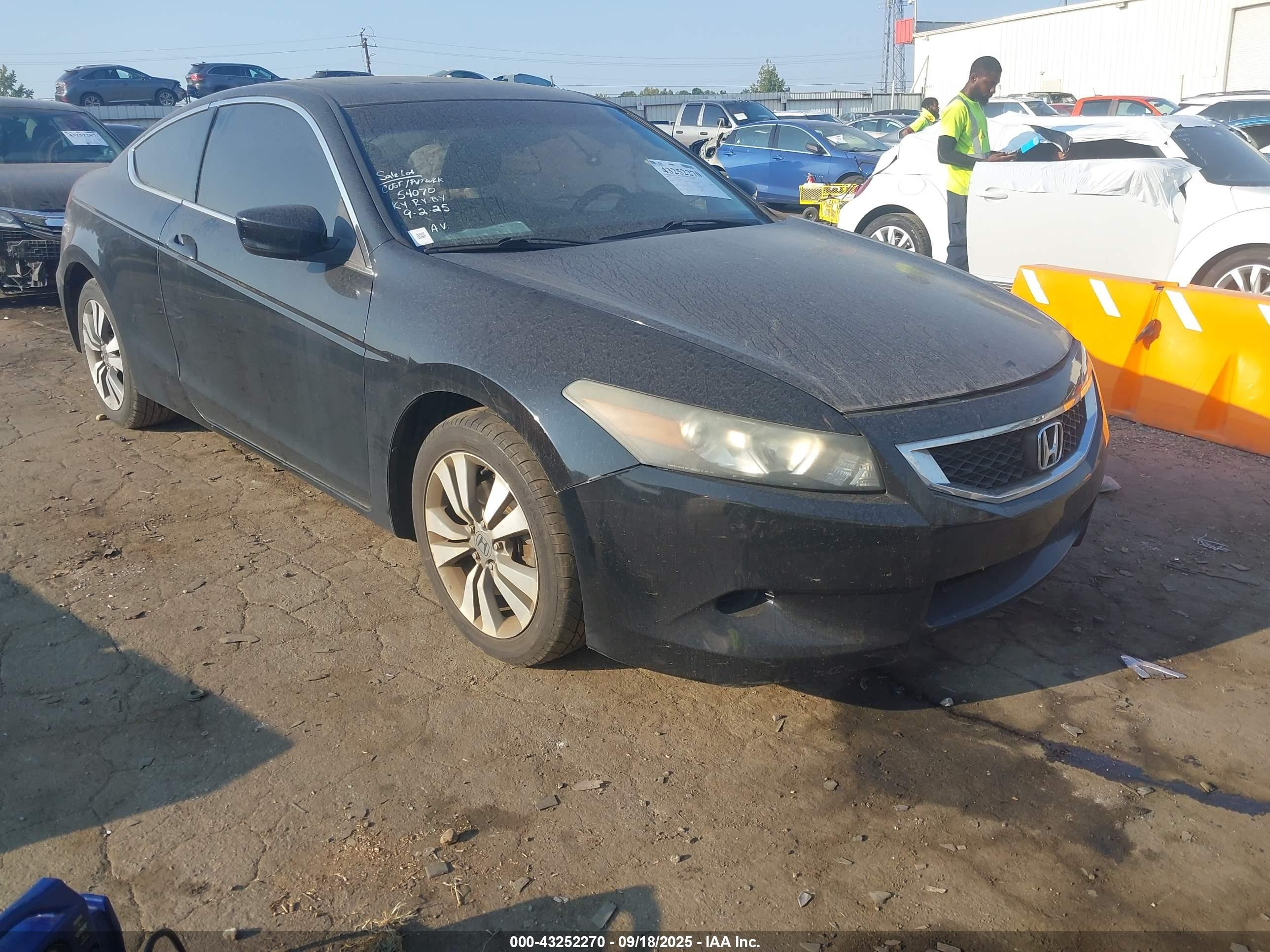 1HGCS12798A014445