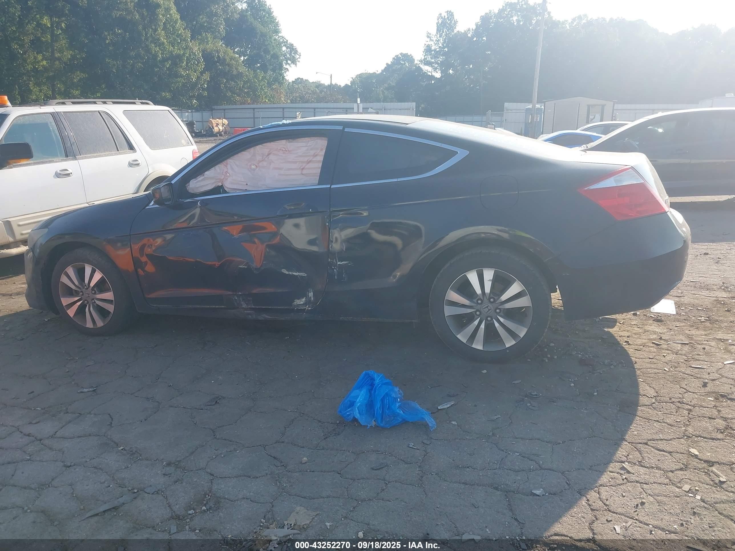 2008 Honda Accord 2.4 Ex Black vin: 1HGCS12798A014445