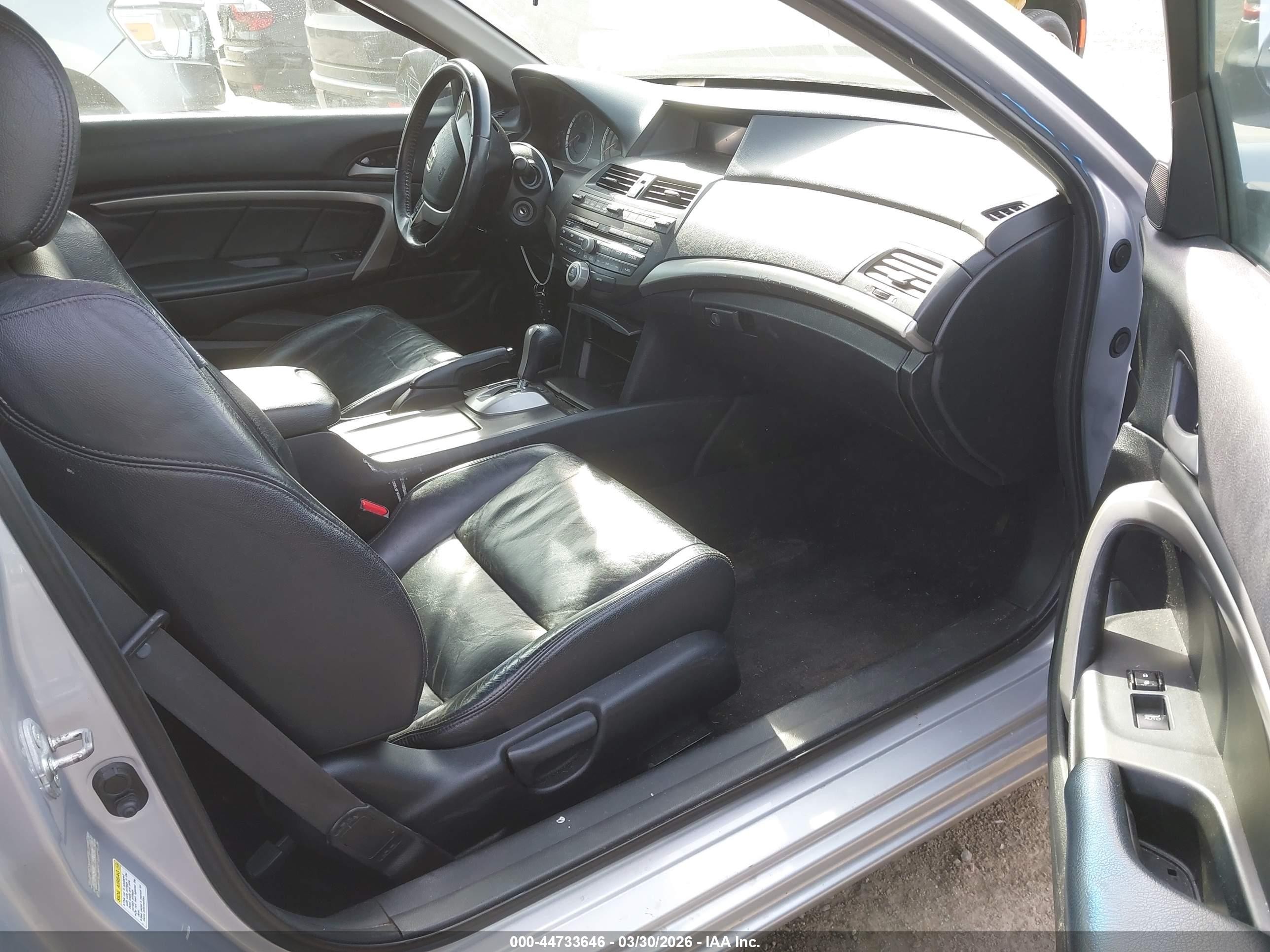 2009 Honda Accord 2.4 Ex-l Silver vin: 1HGCS12849A004982