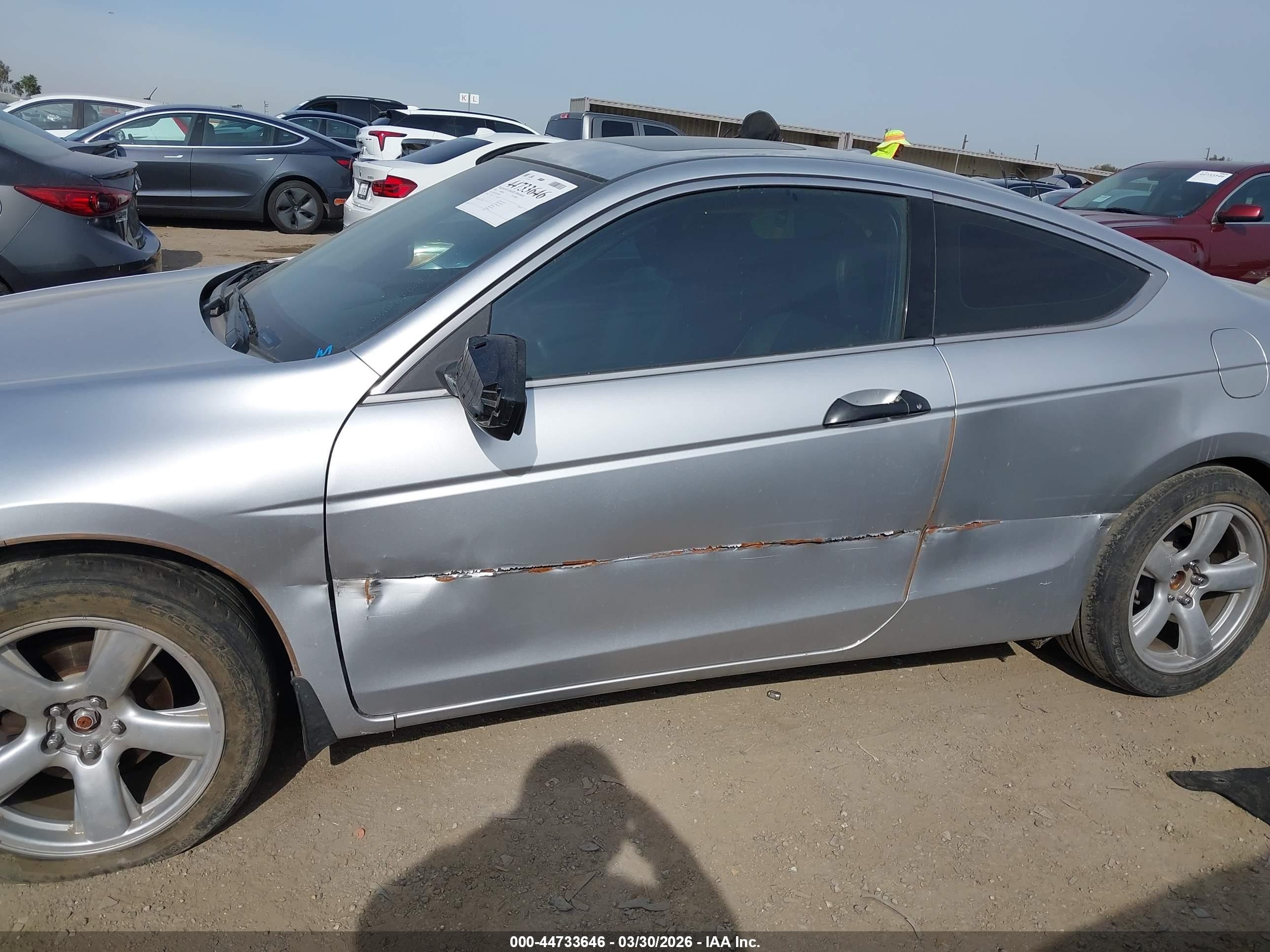 2009 Honda Accord 2.4 Ex-l Silver vin: 1HGCS12849A004982