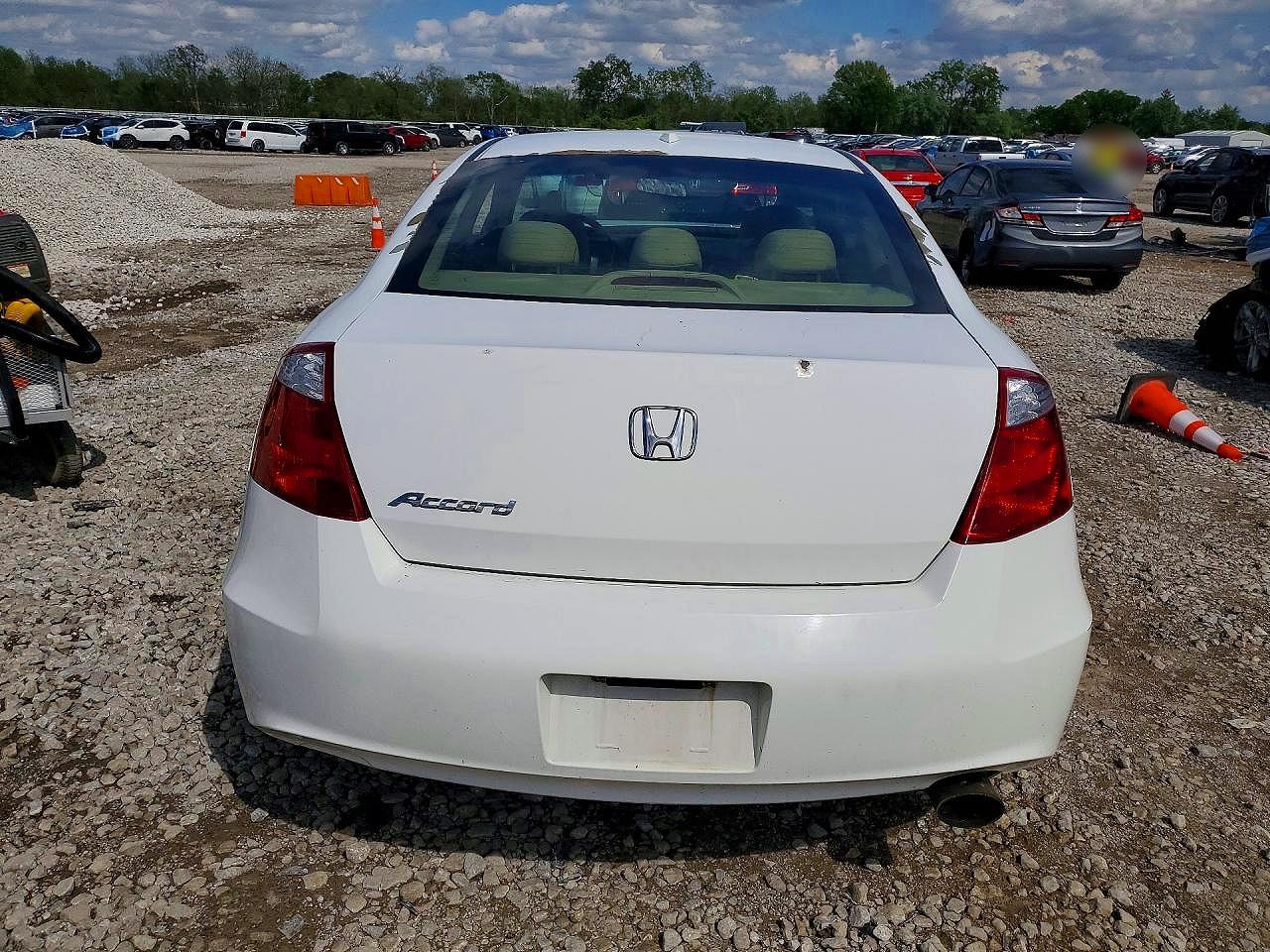 2009 Honda Accord Exl White vin: 1HGCS12879A017533