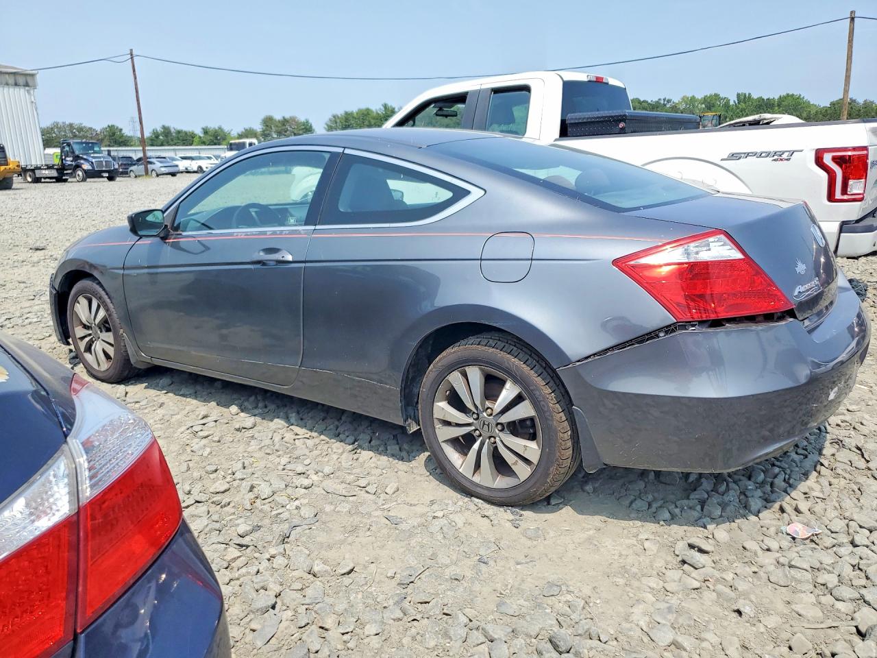 2010 Honda Accord Ex Gray vin: 1HGCS1A71AA008002