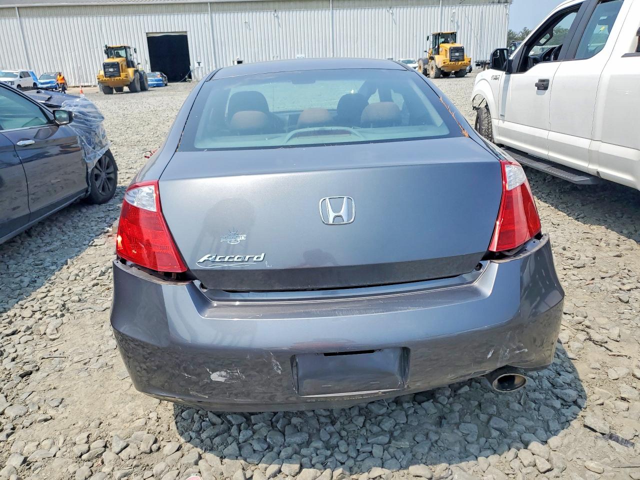 2010 Honda Accord Ex Gray vin: 1HGCS1A71AA008002