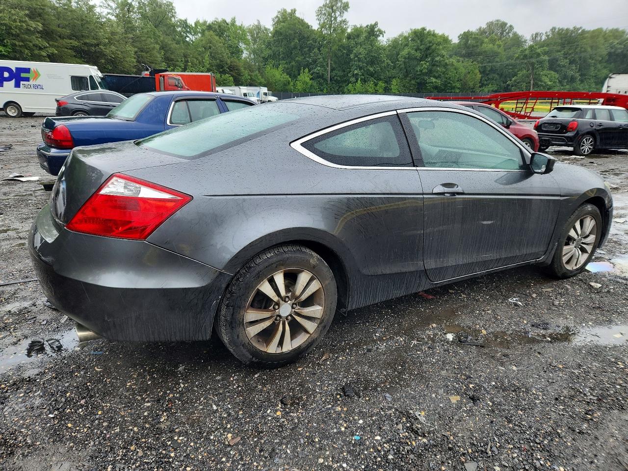 2010 Honda Accord Lx Gray vin: 1HGCS1B31AA019304