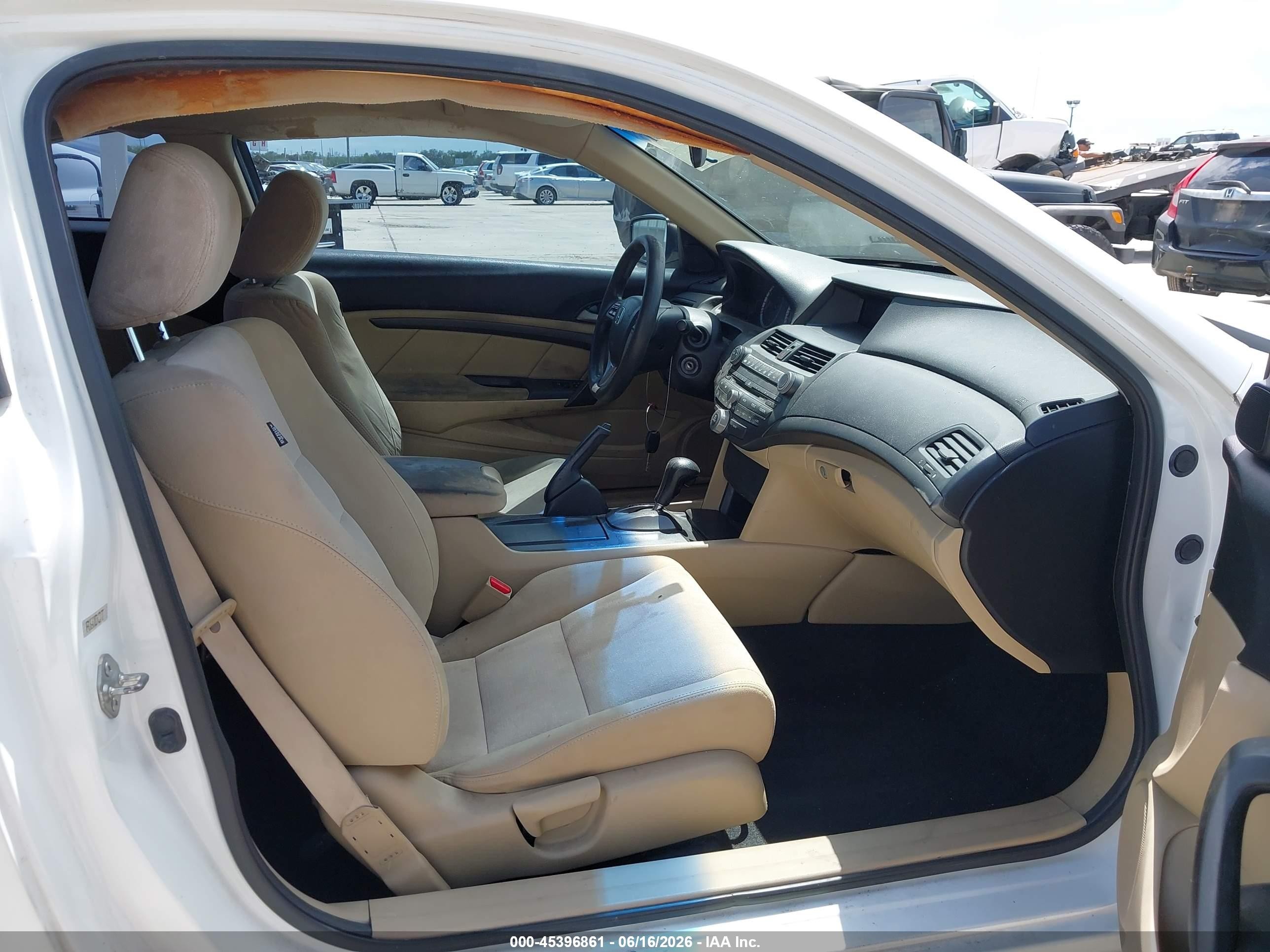 2010 Honda Accord 2.4 Lx-s White vin: 1HGCS1B31AA019772