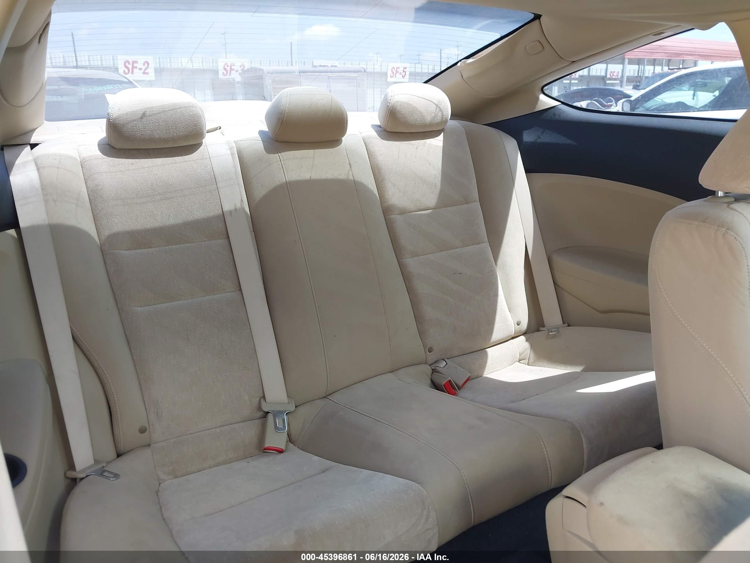 2010 Honda Accord 2.4 Lx-s White vin: 1HGCS1B31AA019772