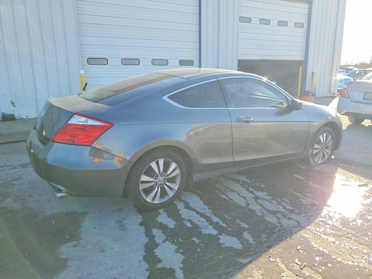 2010 Honda Accord Lx Charcoal vin: 1HGCS1B31AA021196