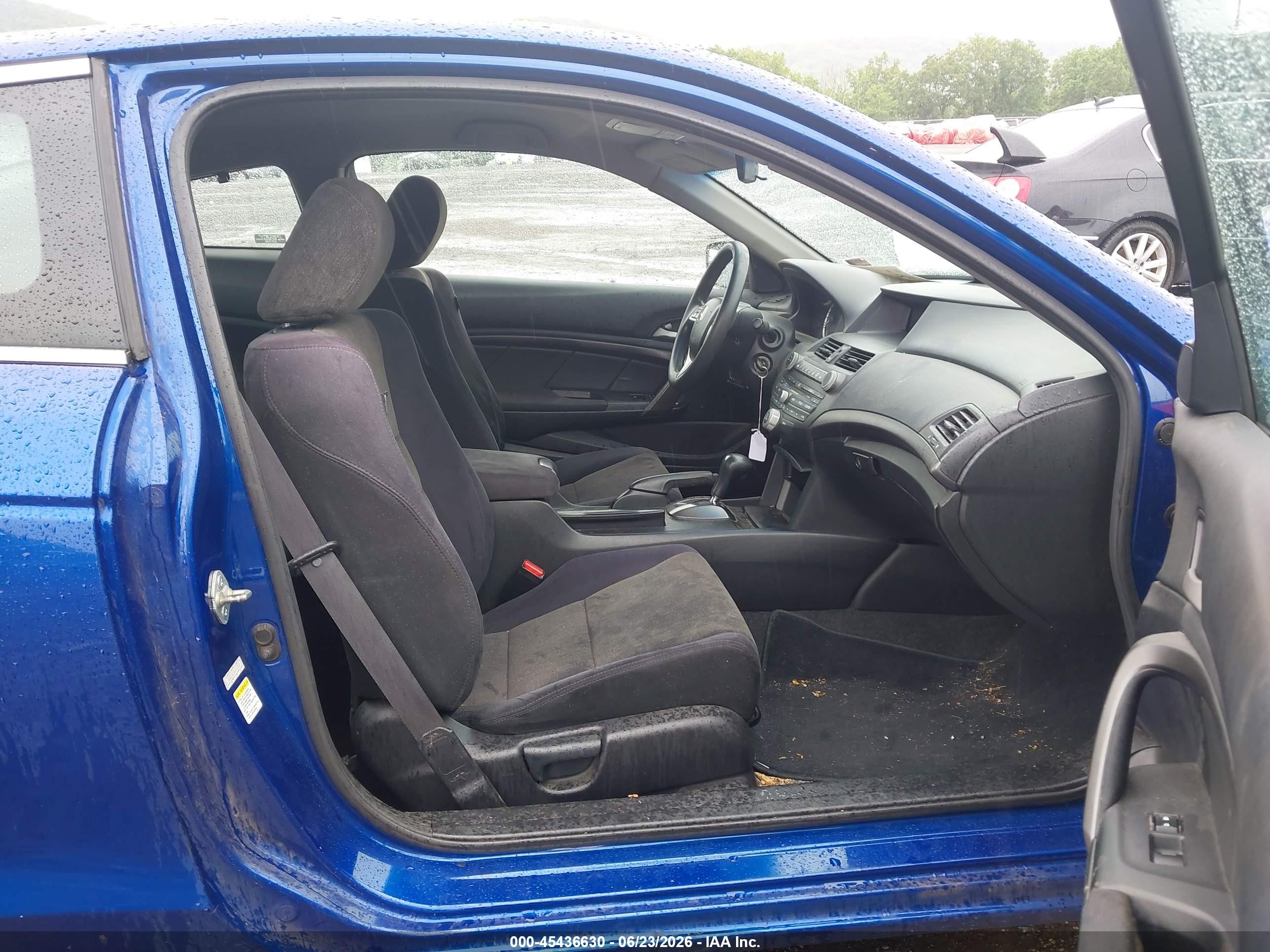 2010 Honda Accord 2.4 Lx-s Blue vin: 1HGCS1B33AA010538