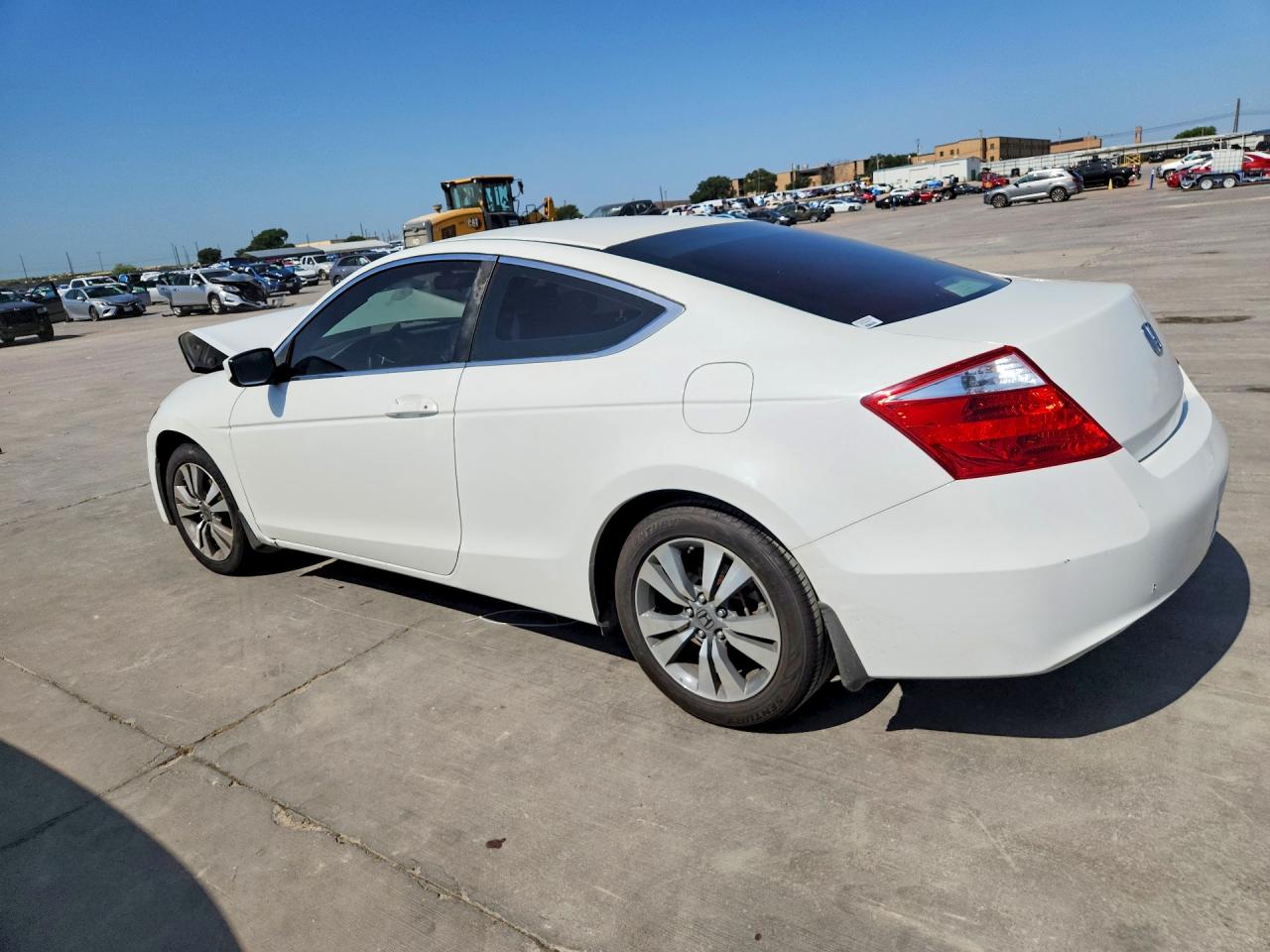 2010 Honda Accord Lx White vin: 1HGCS1B33AA021572