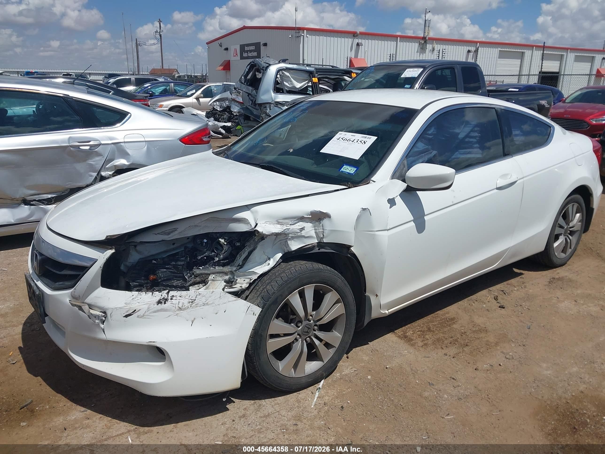 2011 Honda Accord 2.4 Lx-s White vin: 1HGCS1B33BA015062